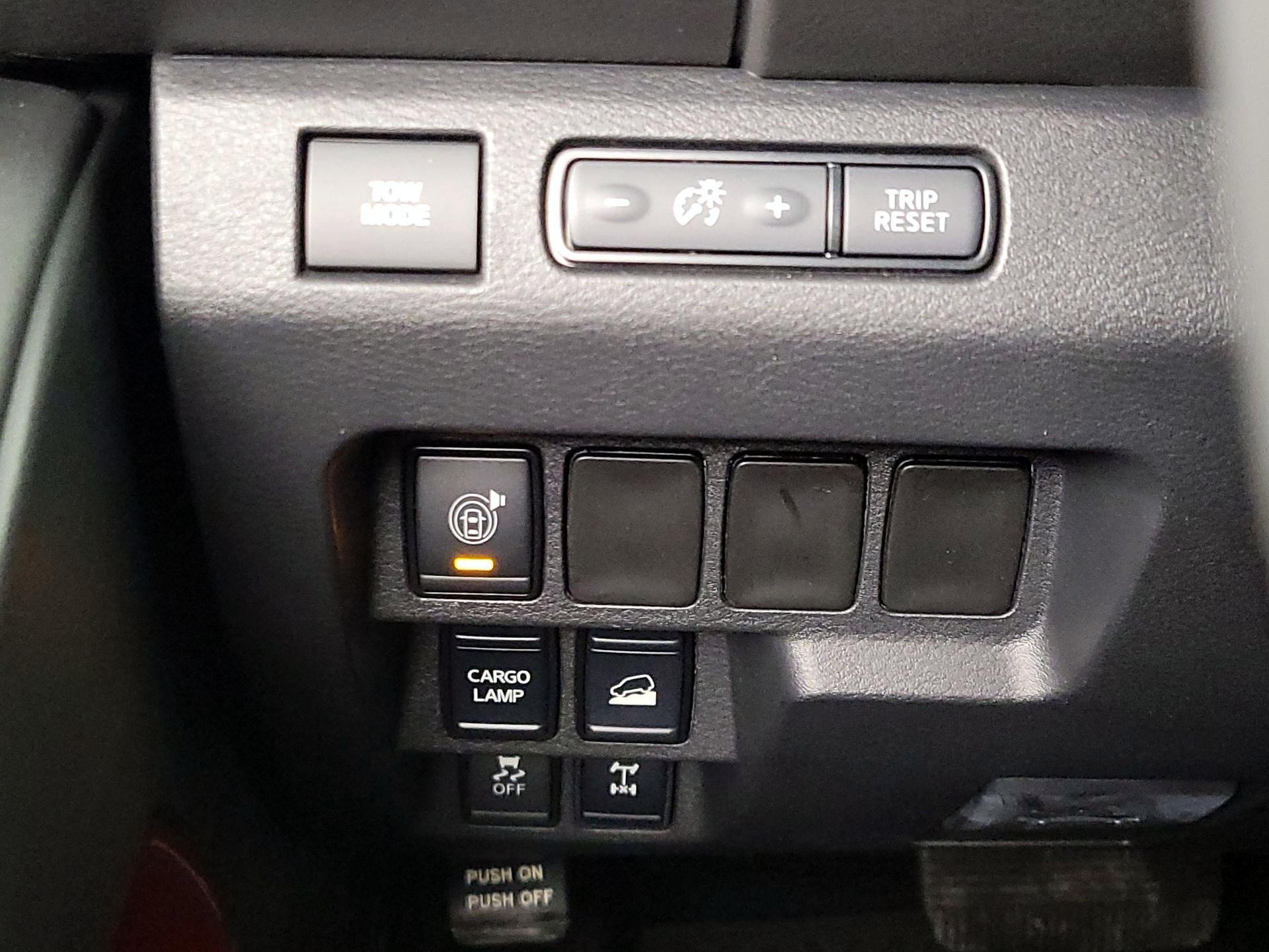 Thumbnail: 2025 Nissan Frontier - 13