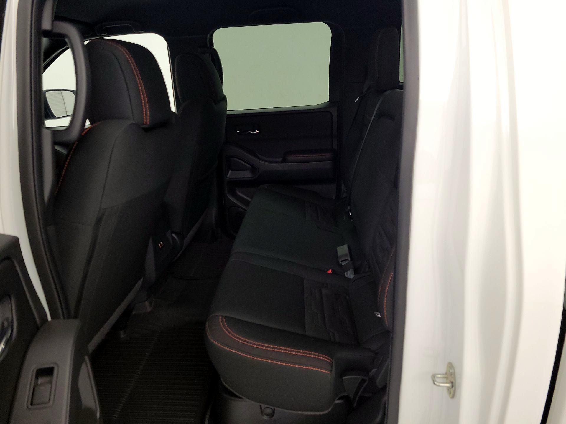 Thumbnail: 2025 Nissan Frontier - 19