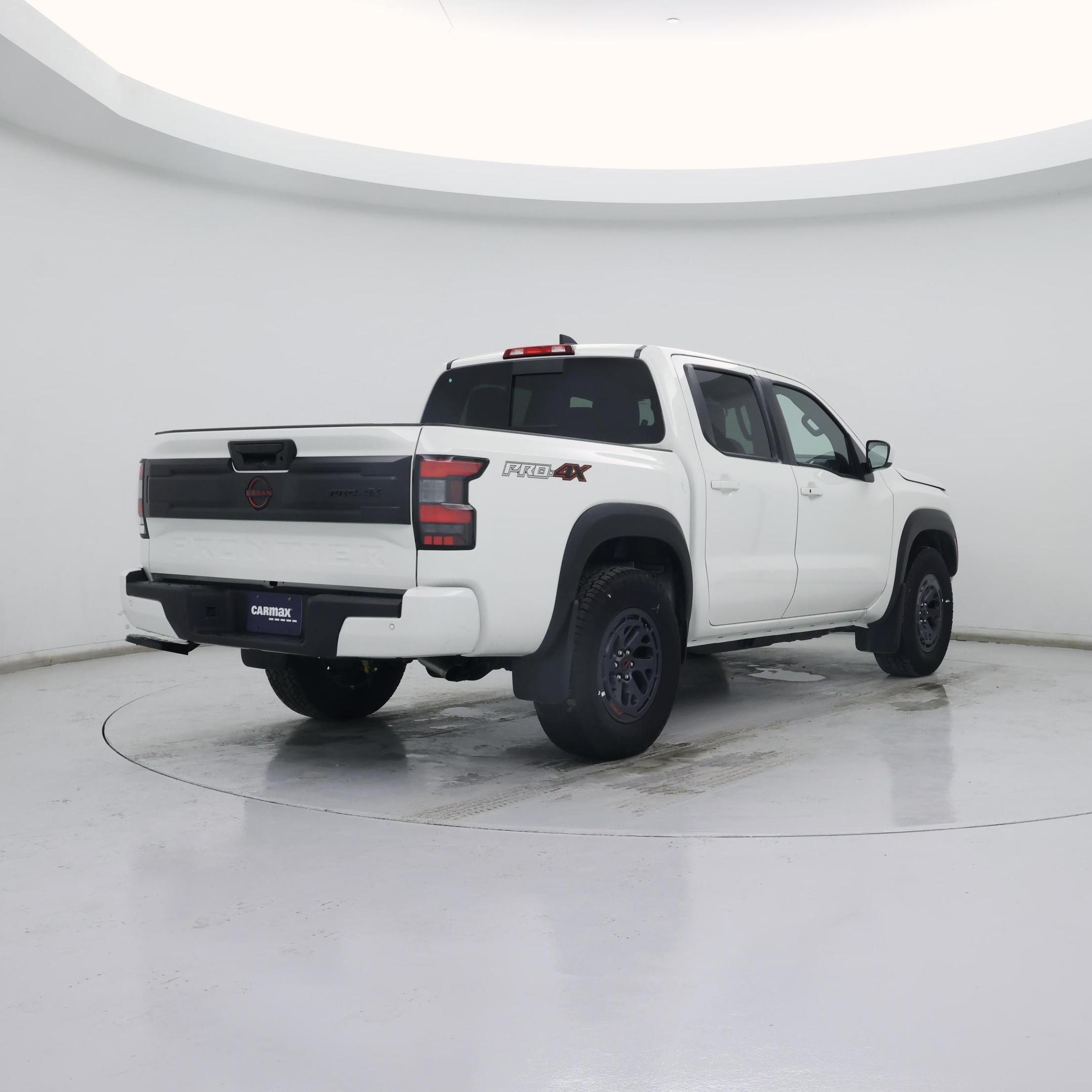 Thumbnail: 2025 Nissan Frontier - 8