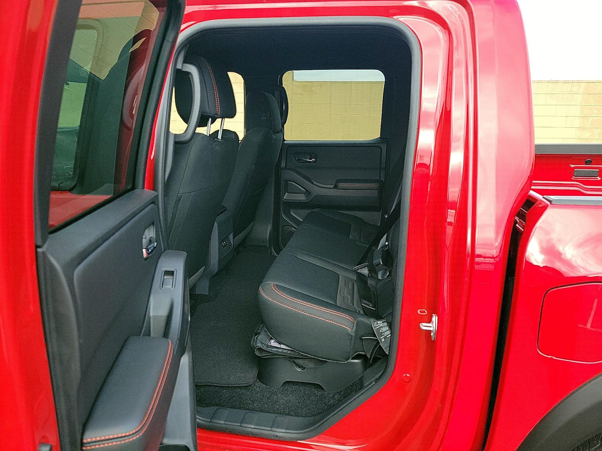 Thumbnail: 2025 Nissan Frontier - 17