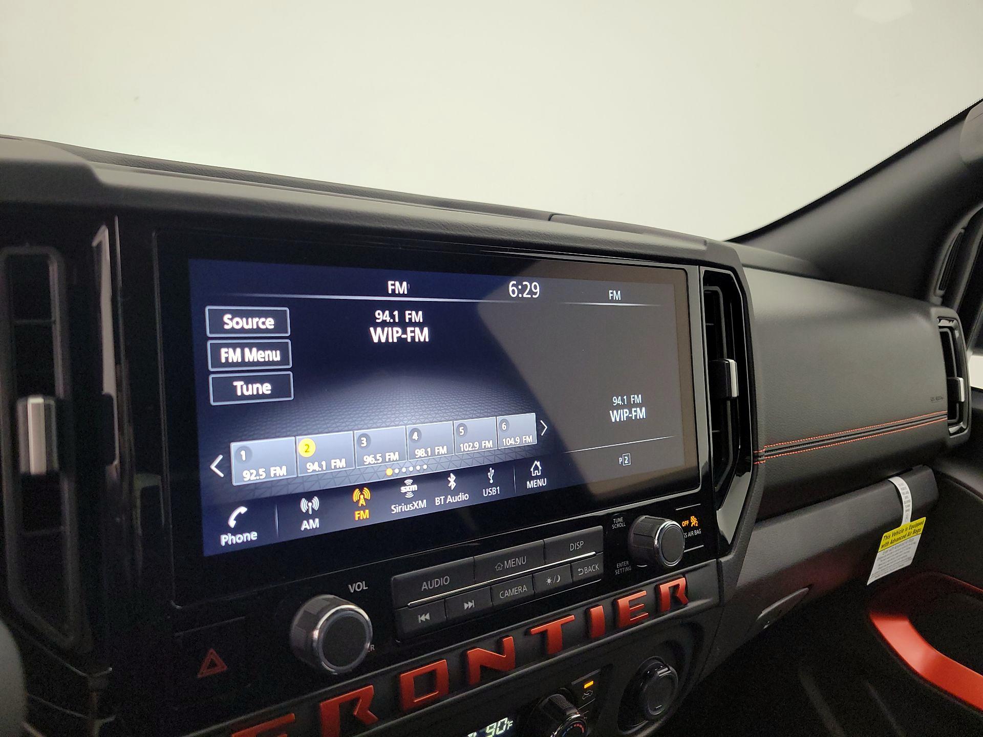 Thumbnail: 2025 Nissan Frontier - 15