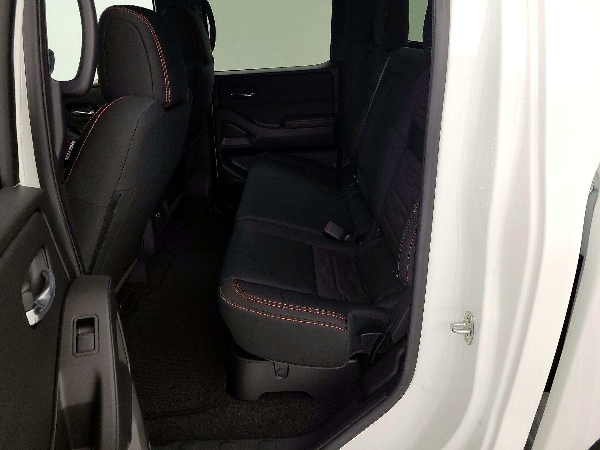 Thumbnail: 2025 Nissan Frontier - 19