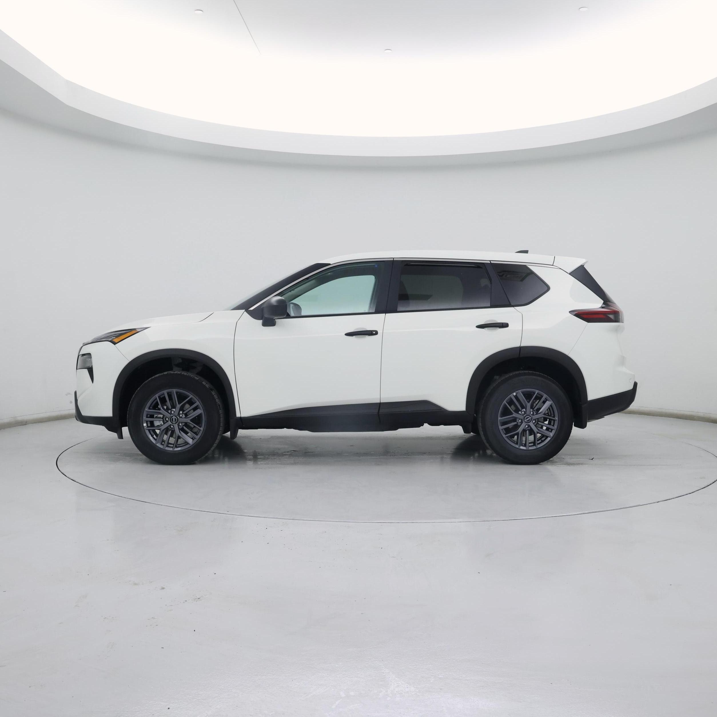 Thumbnail: 2026 Nissan Rogue - 3