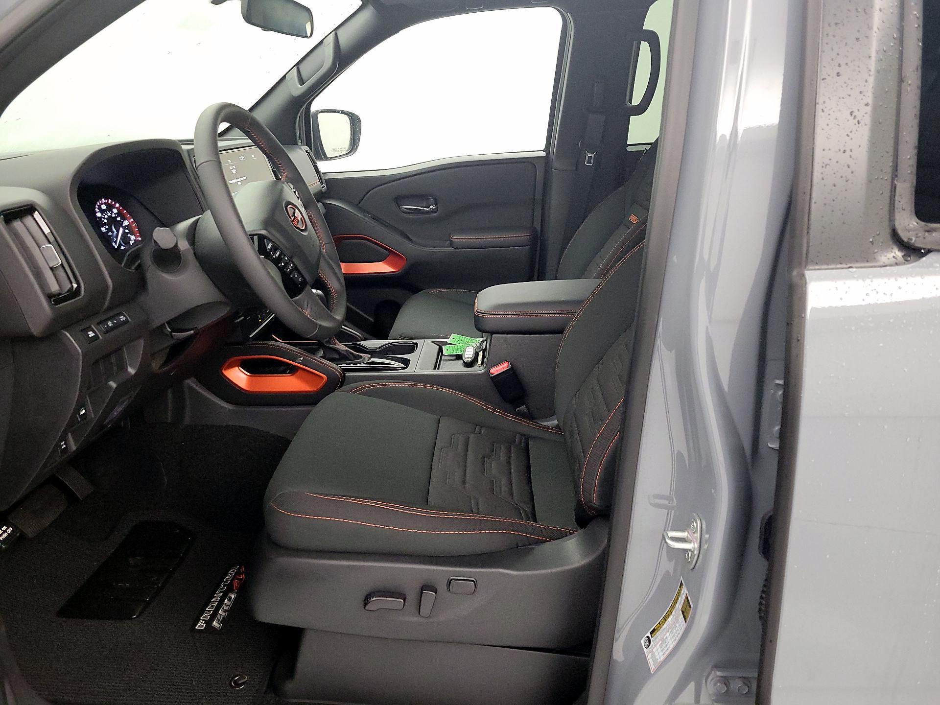 Thumbnail: 2025 Nissan Frontier - 11