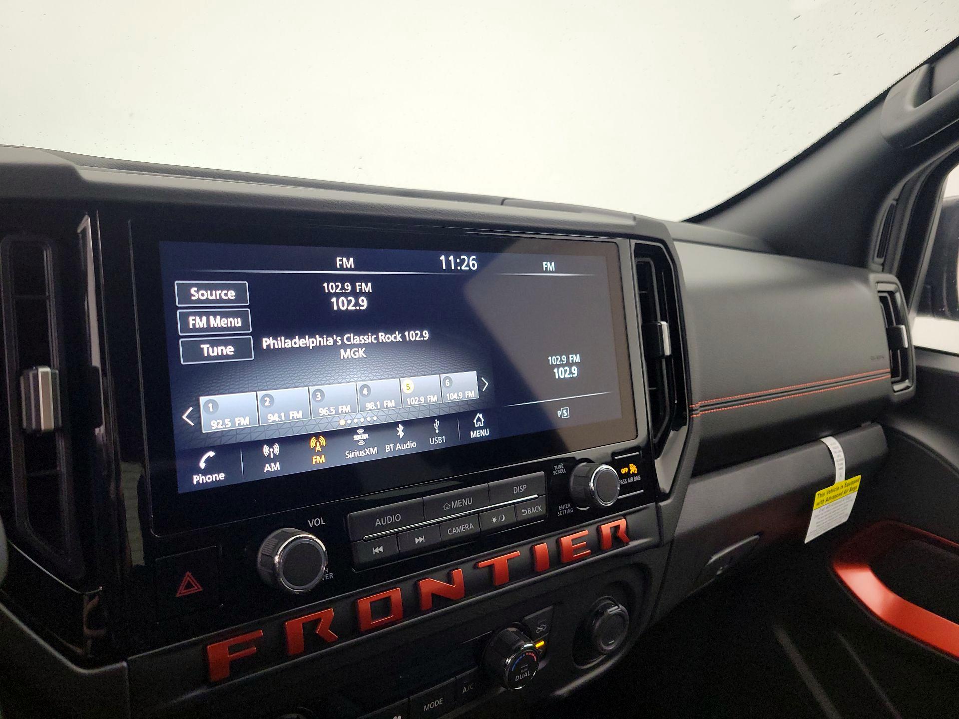 Thumbnail: 2025 Nissan Frontier - 15