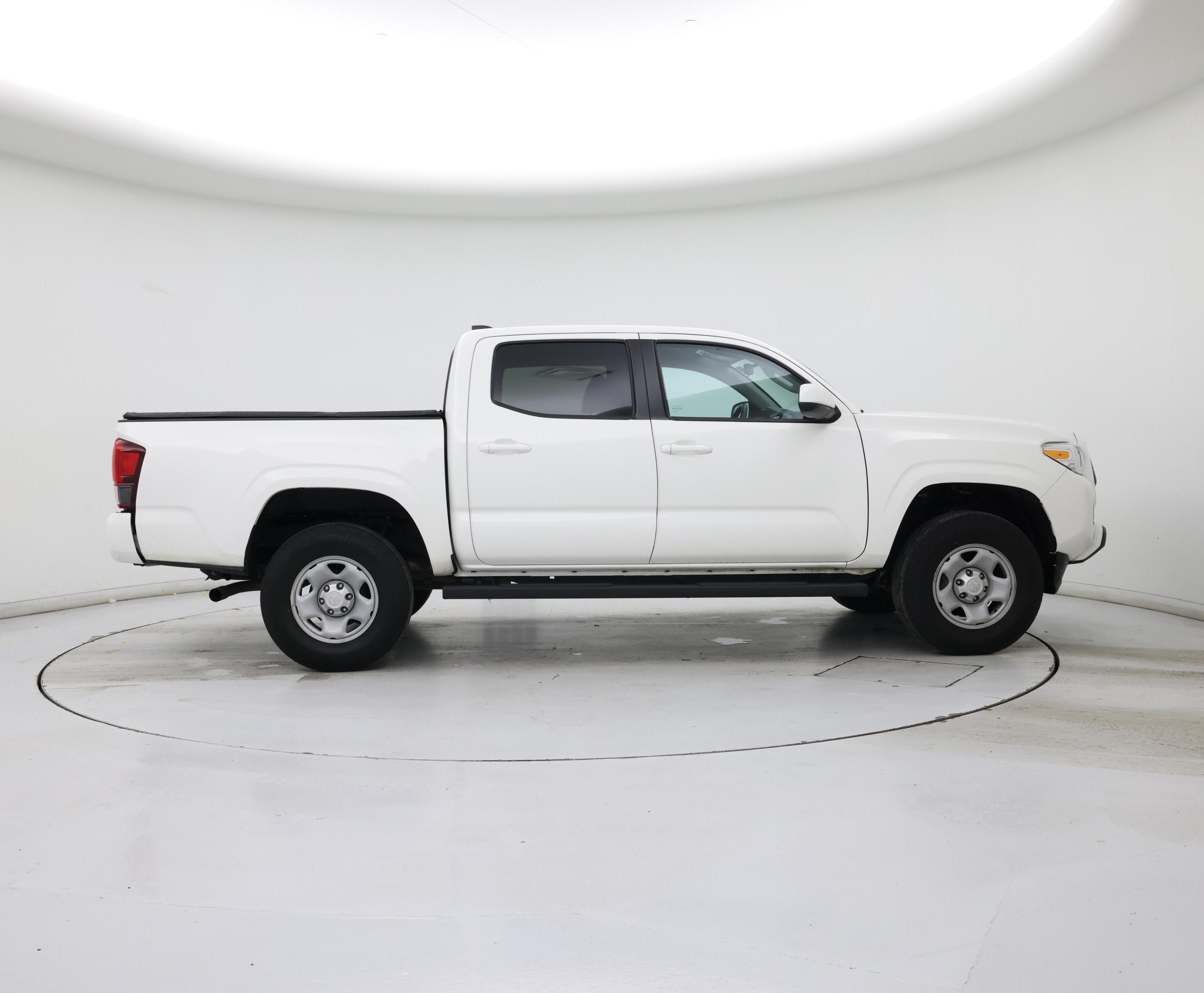 Thumbnail: 2023 Toyota Tacoma - 7