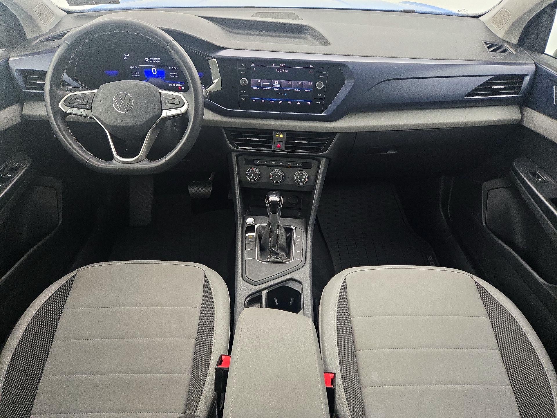 Thumbnail: 2022 Volkswagen Taos - 9