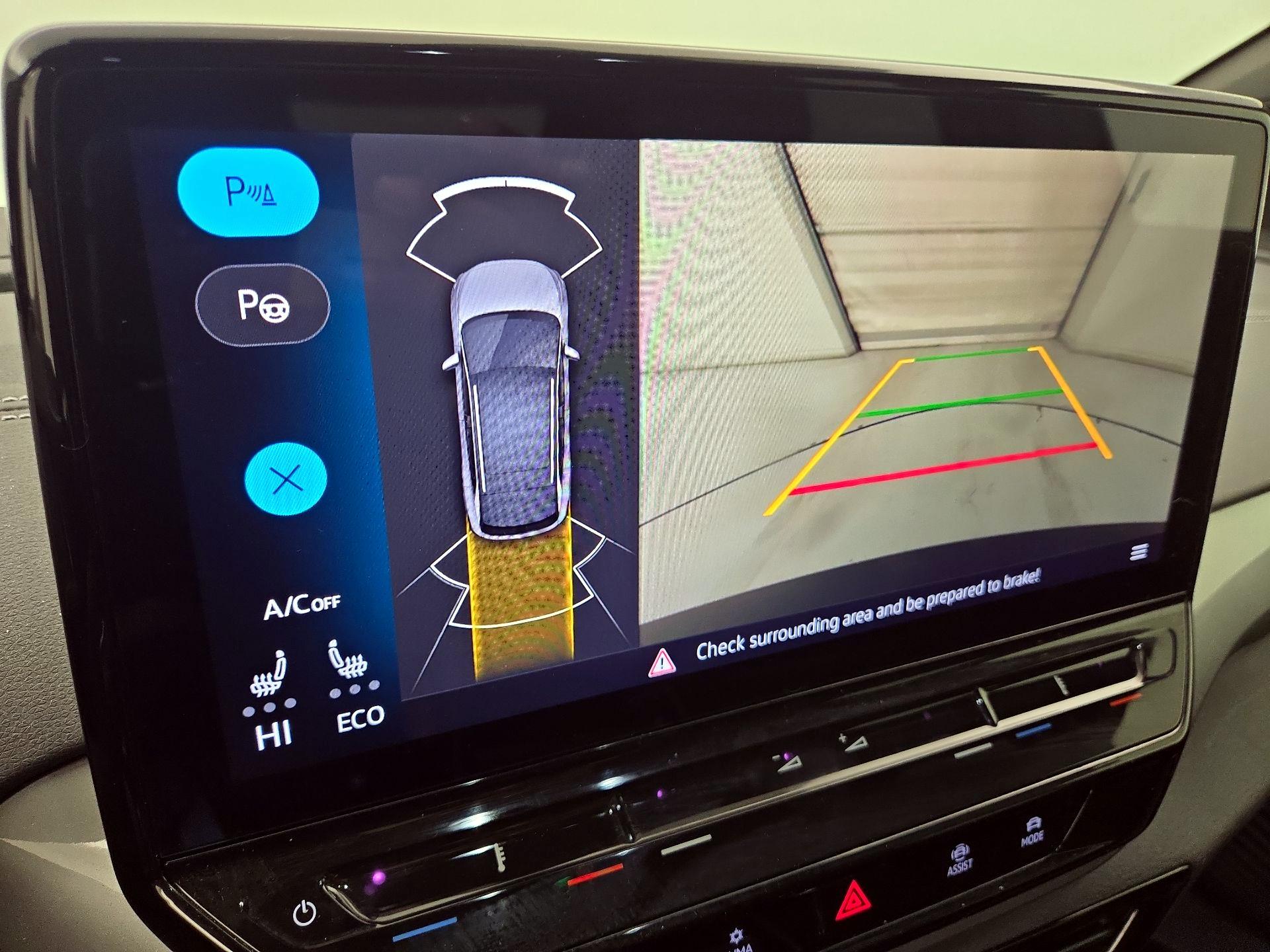 Thumbnail: 2023 Volkswagen ID.4 - 14