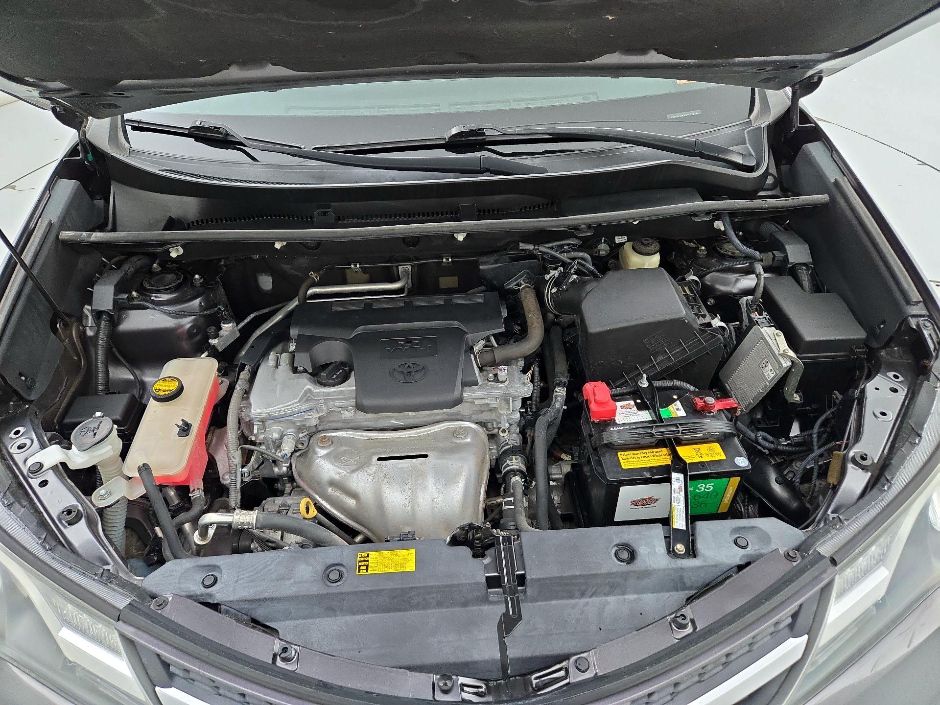 Thumbnail: 2015 Toyota RAV4 - 20