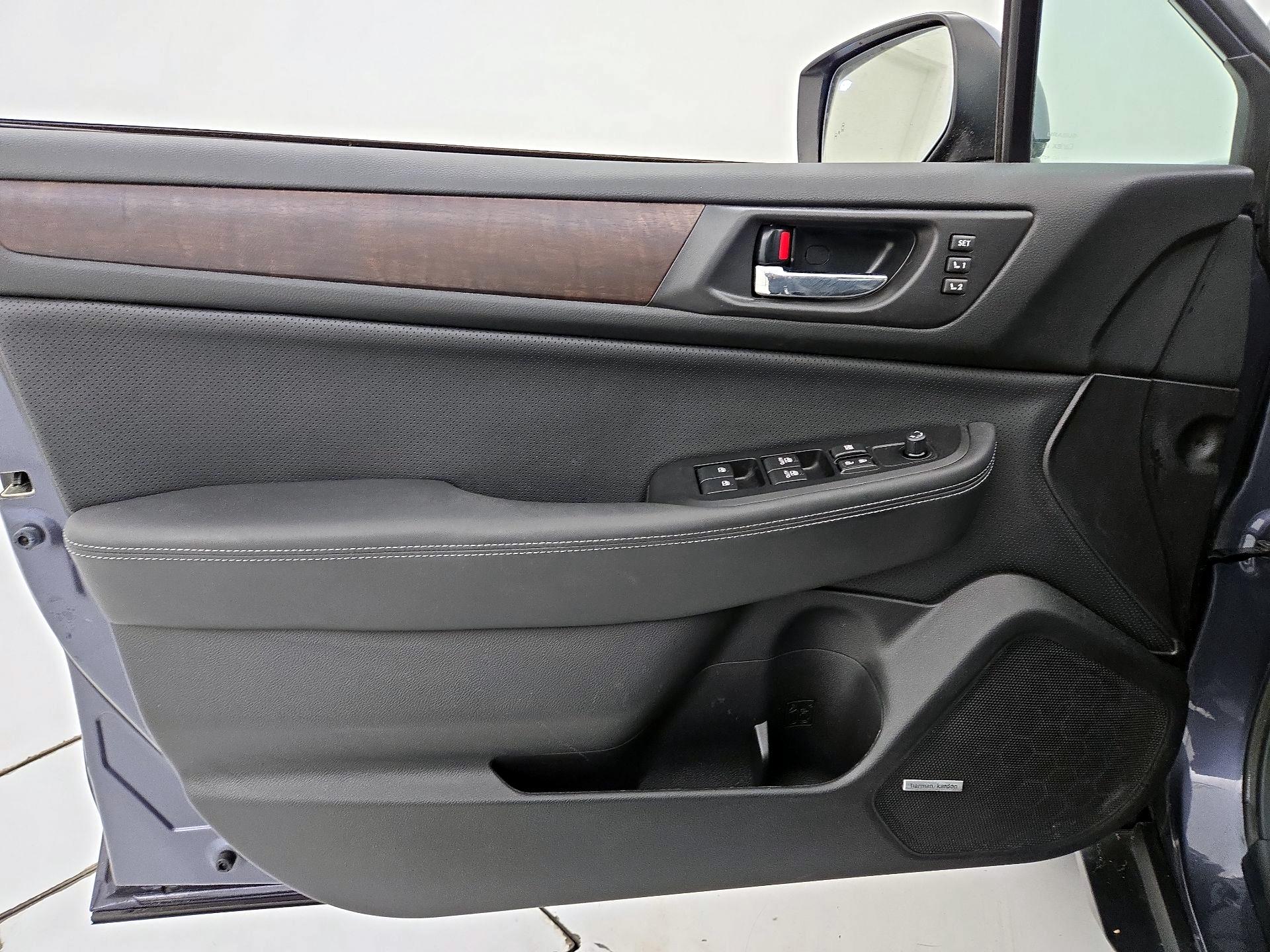 Thumbnail: 2017 Subaru Outback - 12