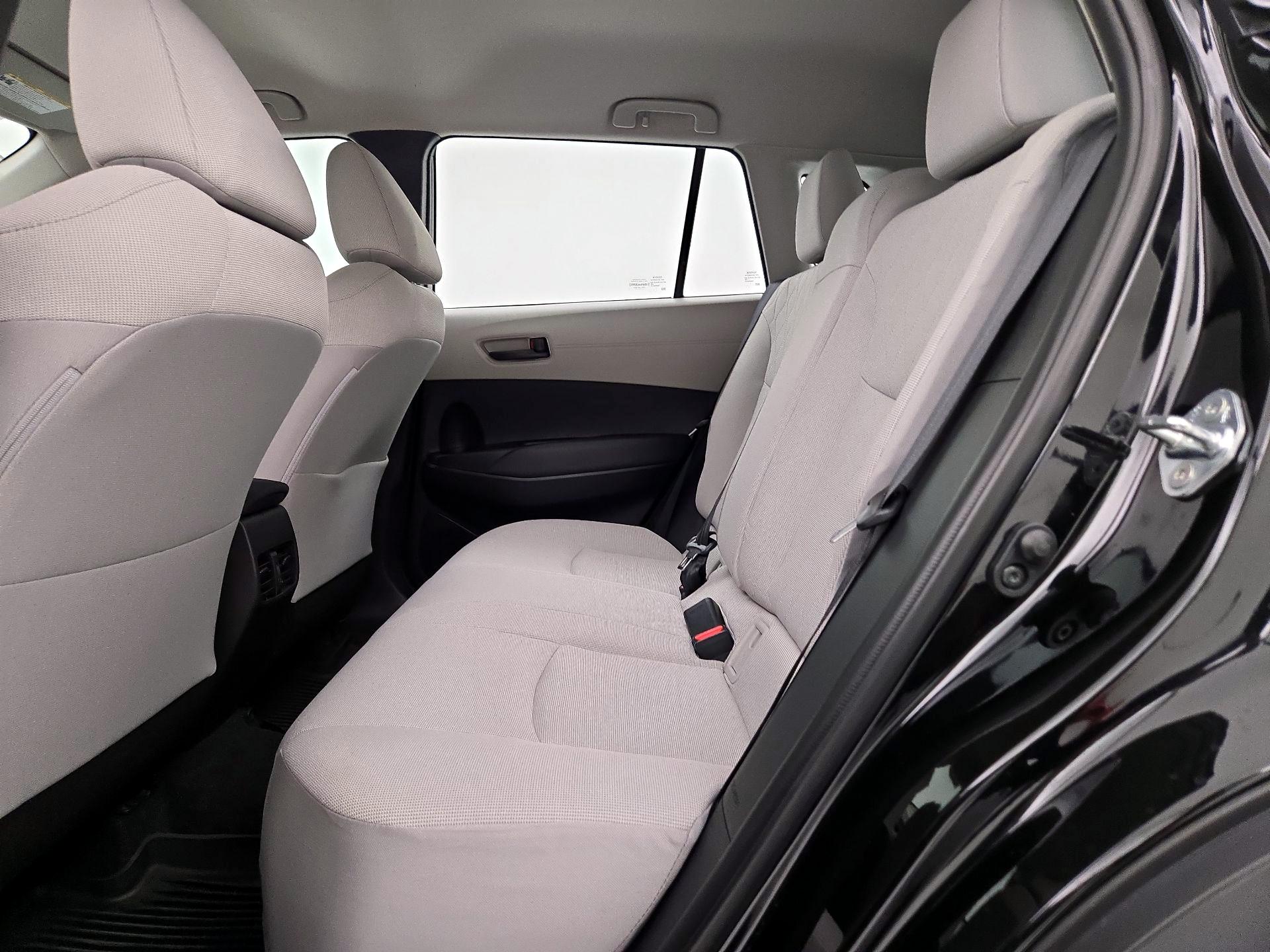 Thumbnail: 2022 Toyota Corolla Cross - 18