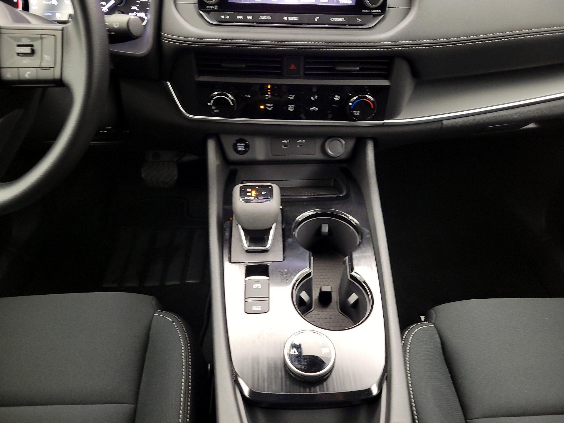 Thumbnail: 2026 Nissan Rogue - 16