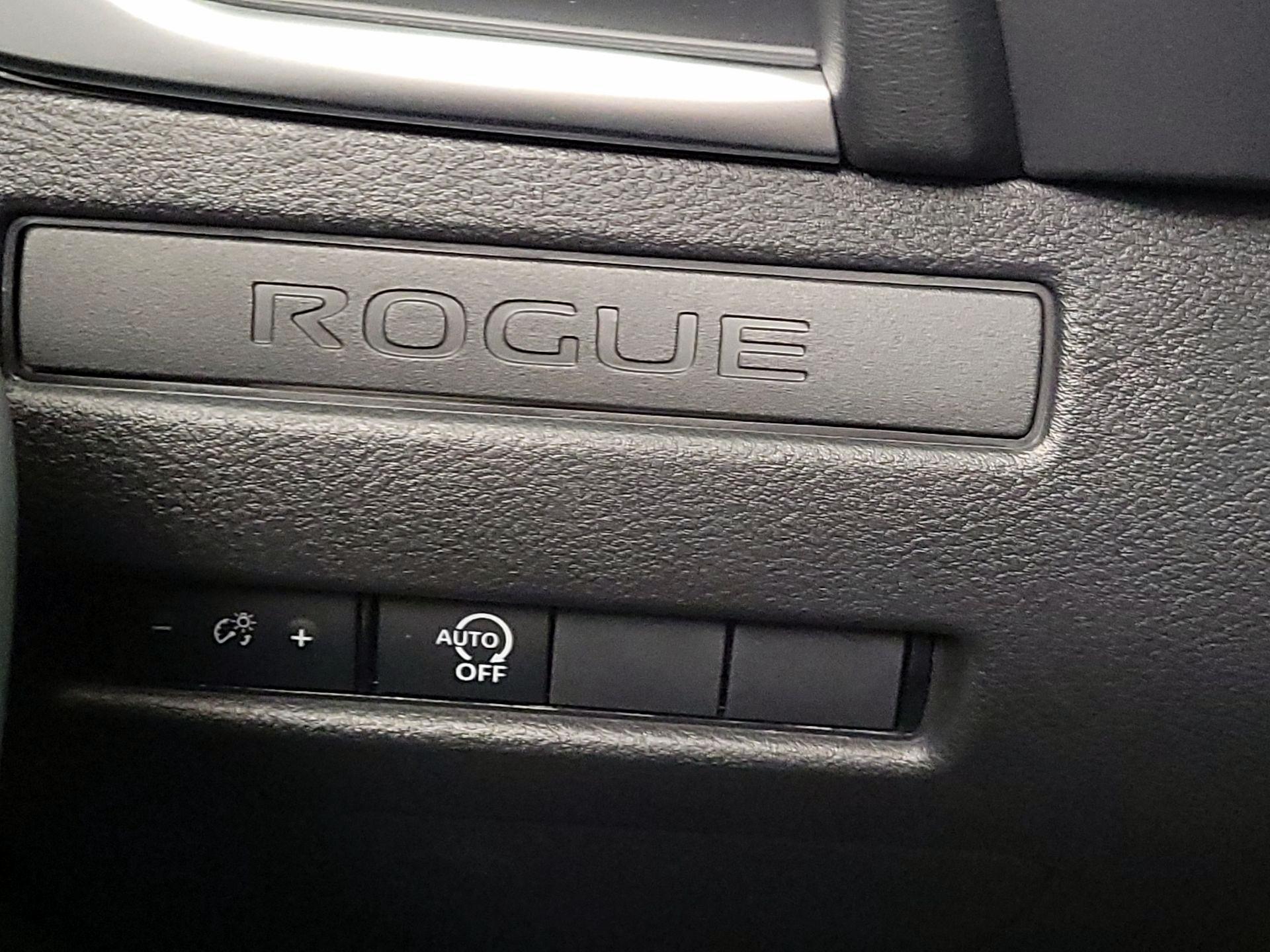 Thumbnail: 2026 Nissan Rogue - 13