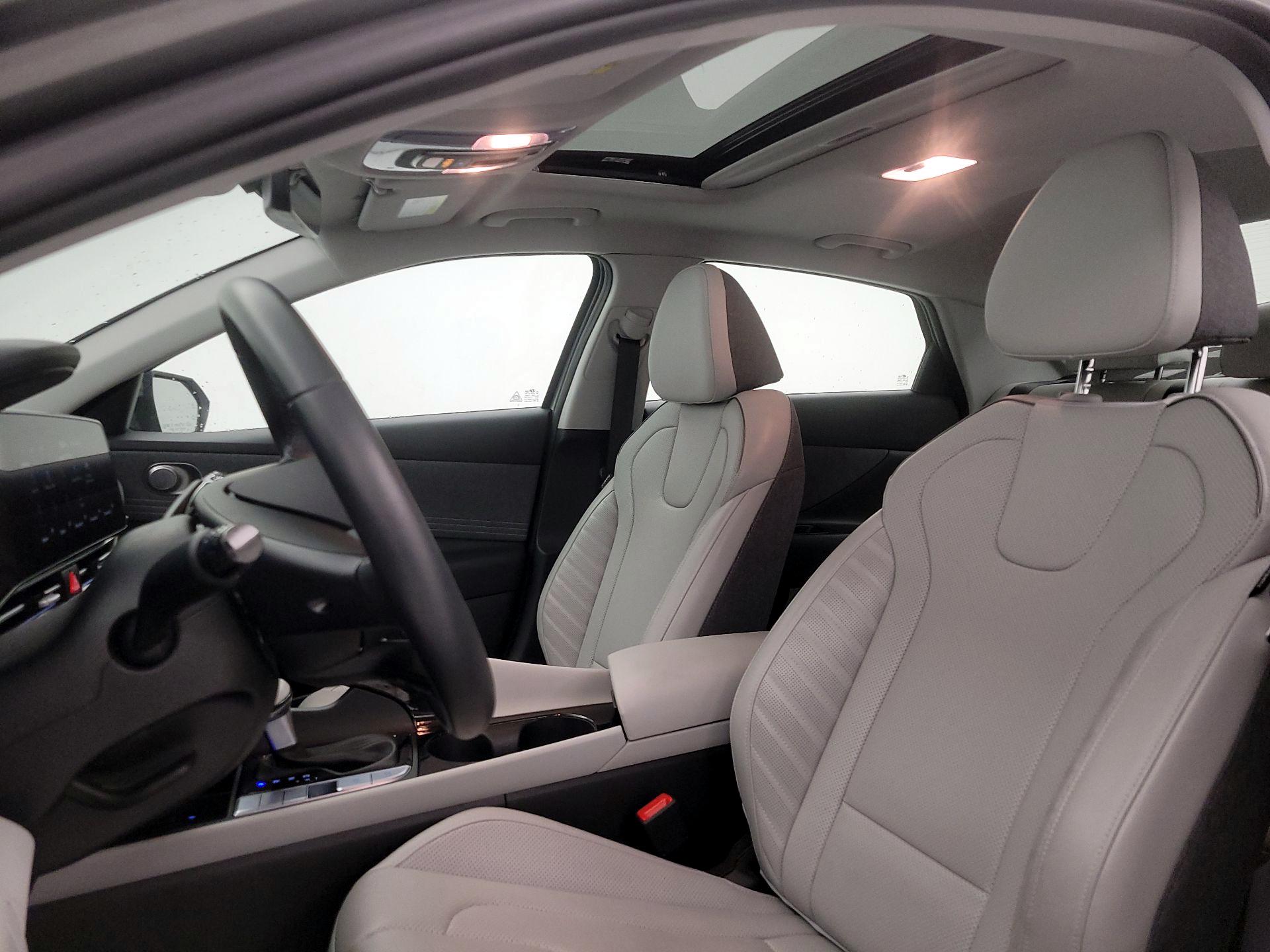 Thumbnail: 2025 Hyundai Elantra - 20