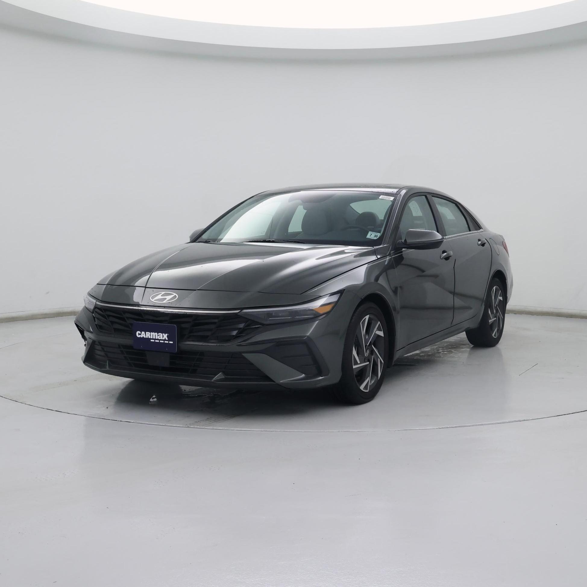 Thumbnail: 2025 Hyundai Elantra - 4