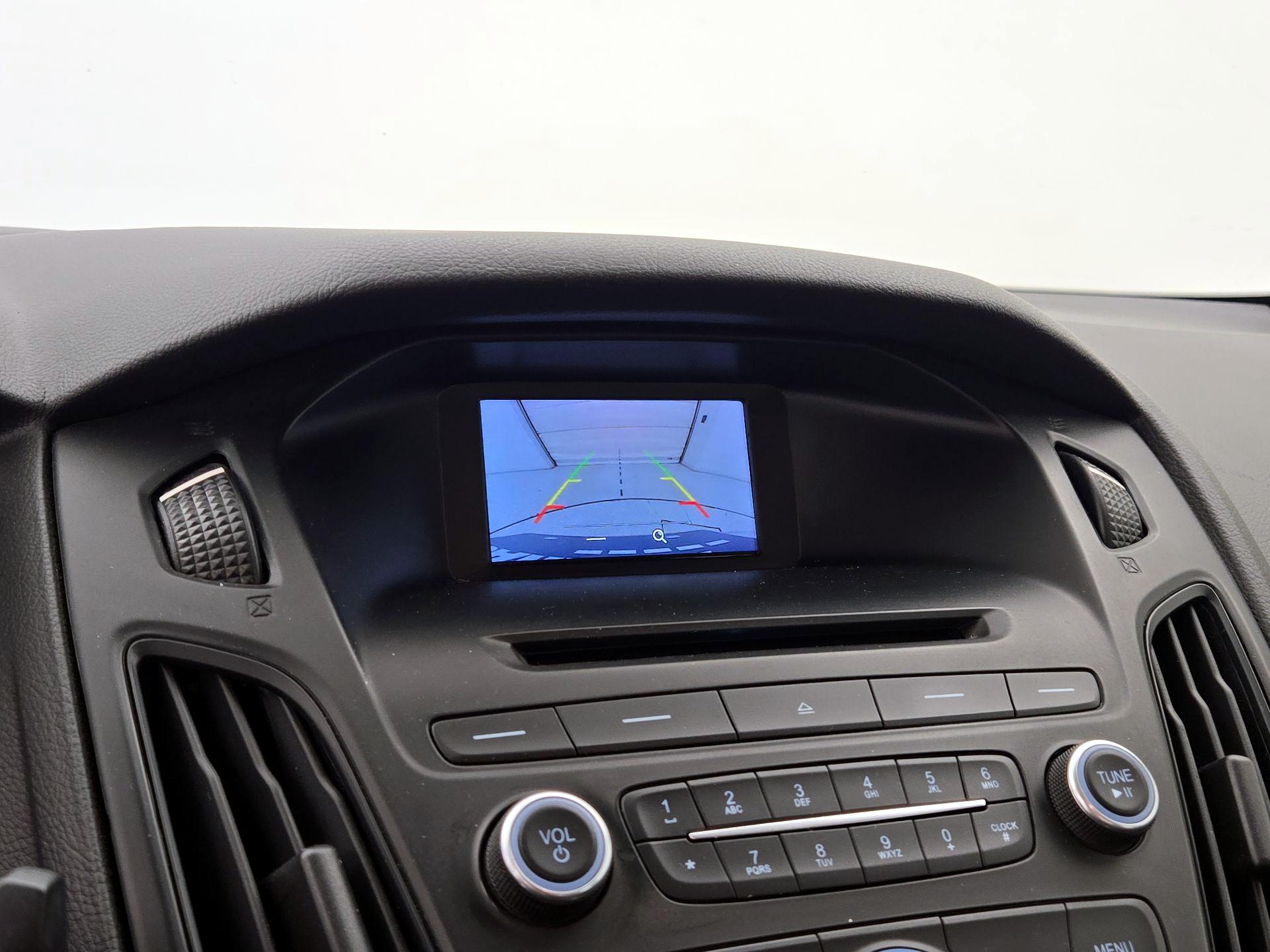 Thumbnail: 2016 Ford Focus - 14