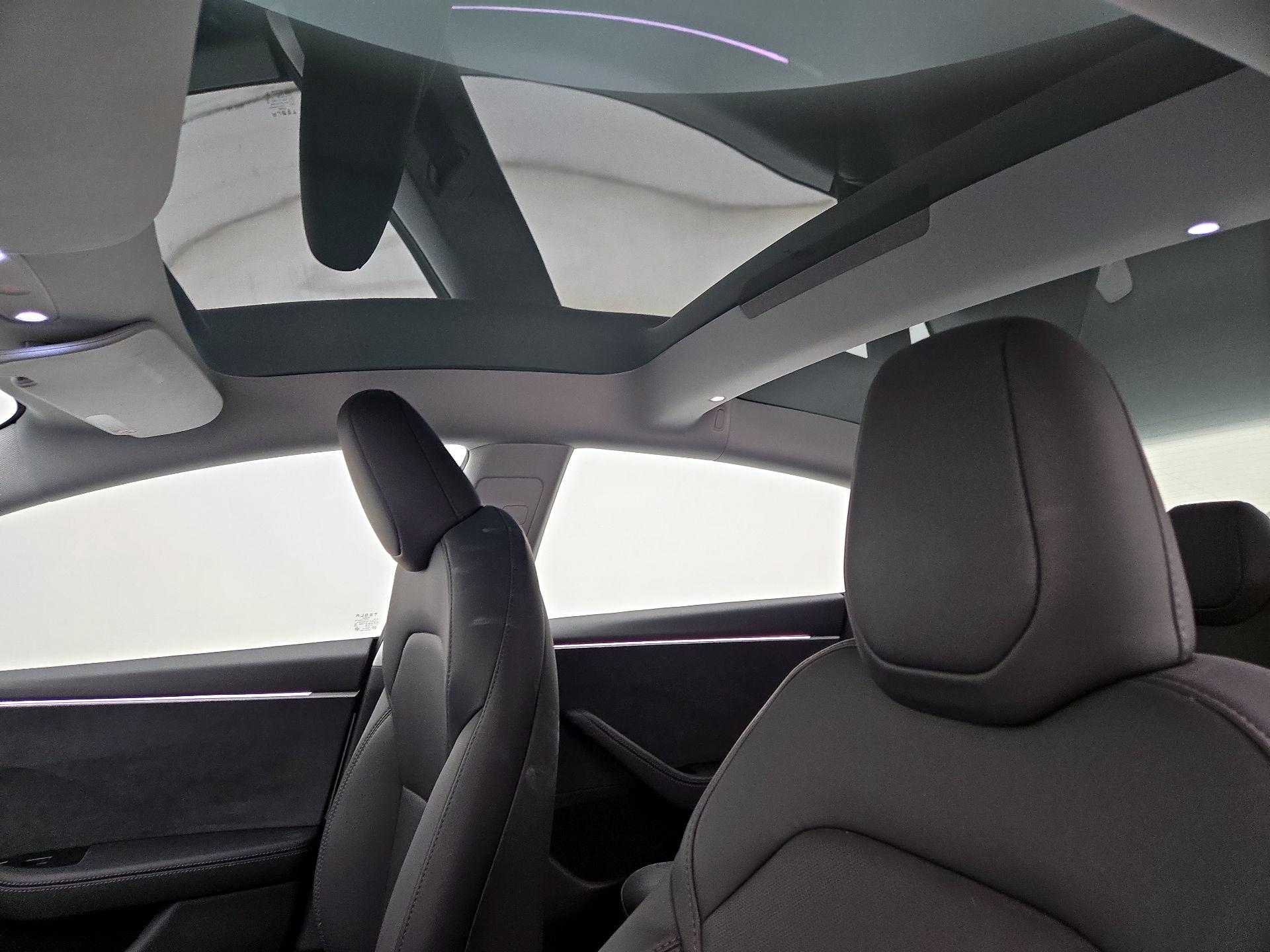 Thumbnail: 2024 Tesla Model 3 - 19