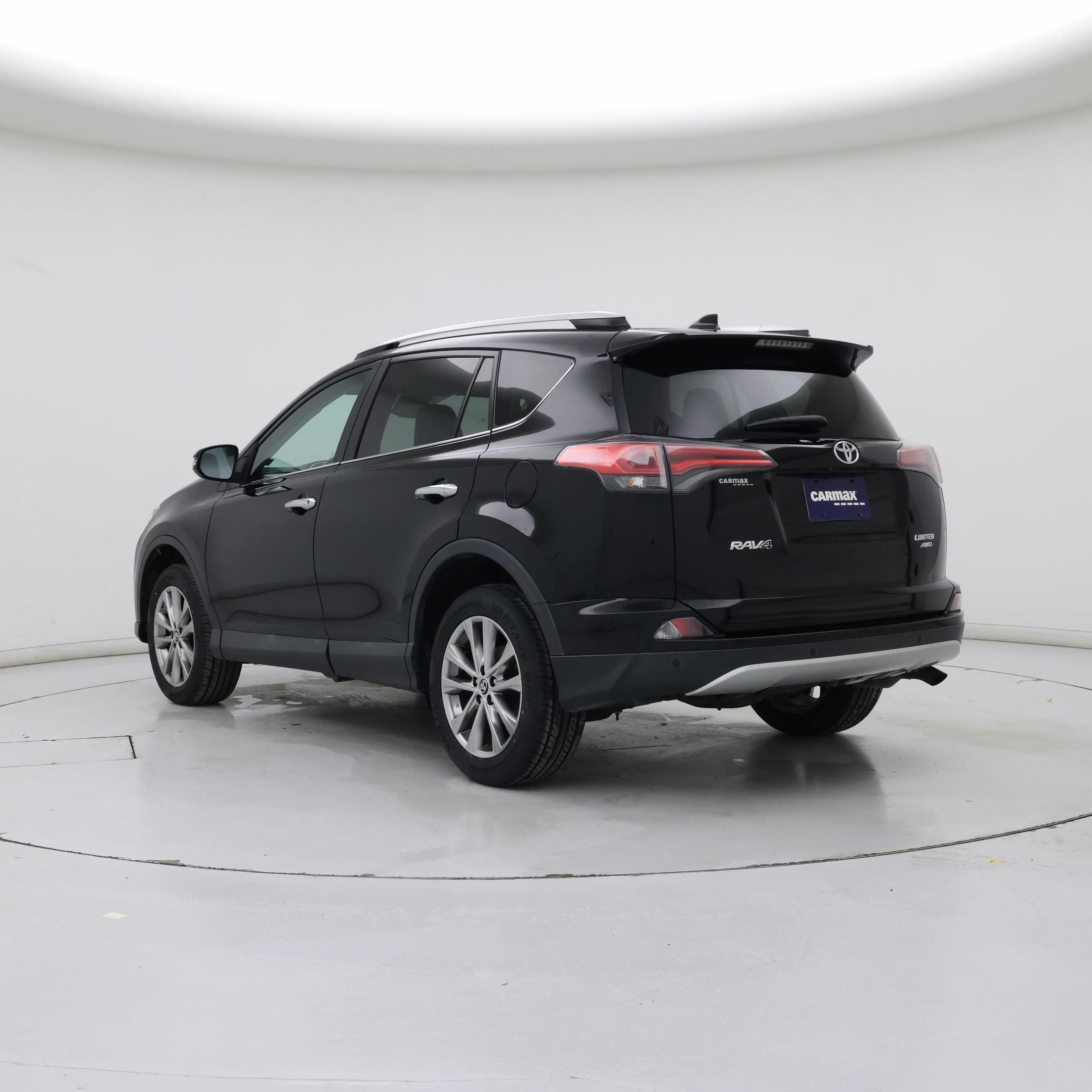 Thumbnail: 2016 Toyota RAV4 - 2