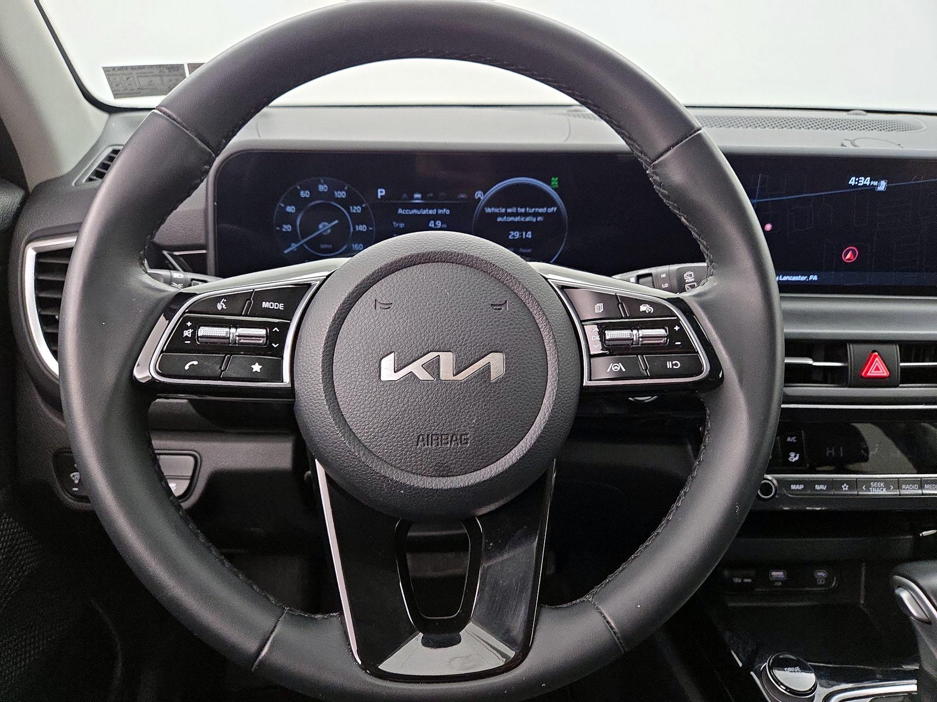 Thumbnail: 2024 Kia Seltos - 10