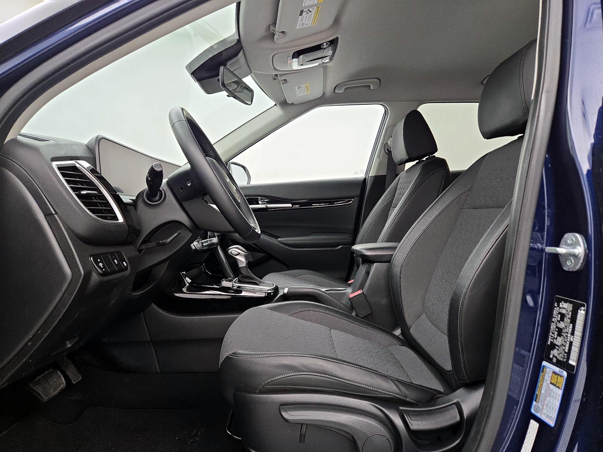 Thumbnail: 2024 Kia Seltos - 11