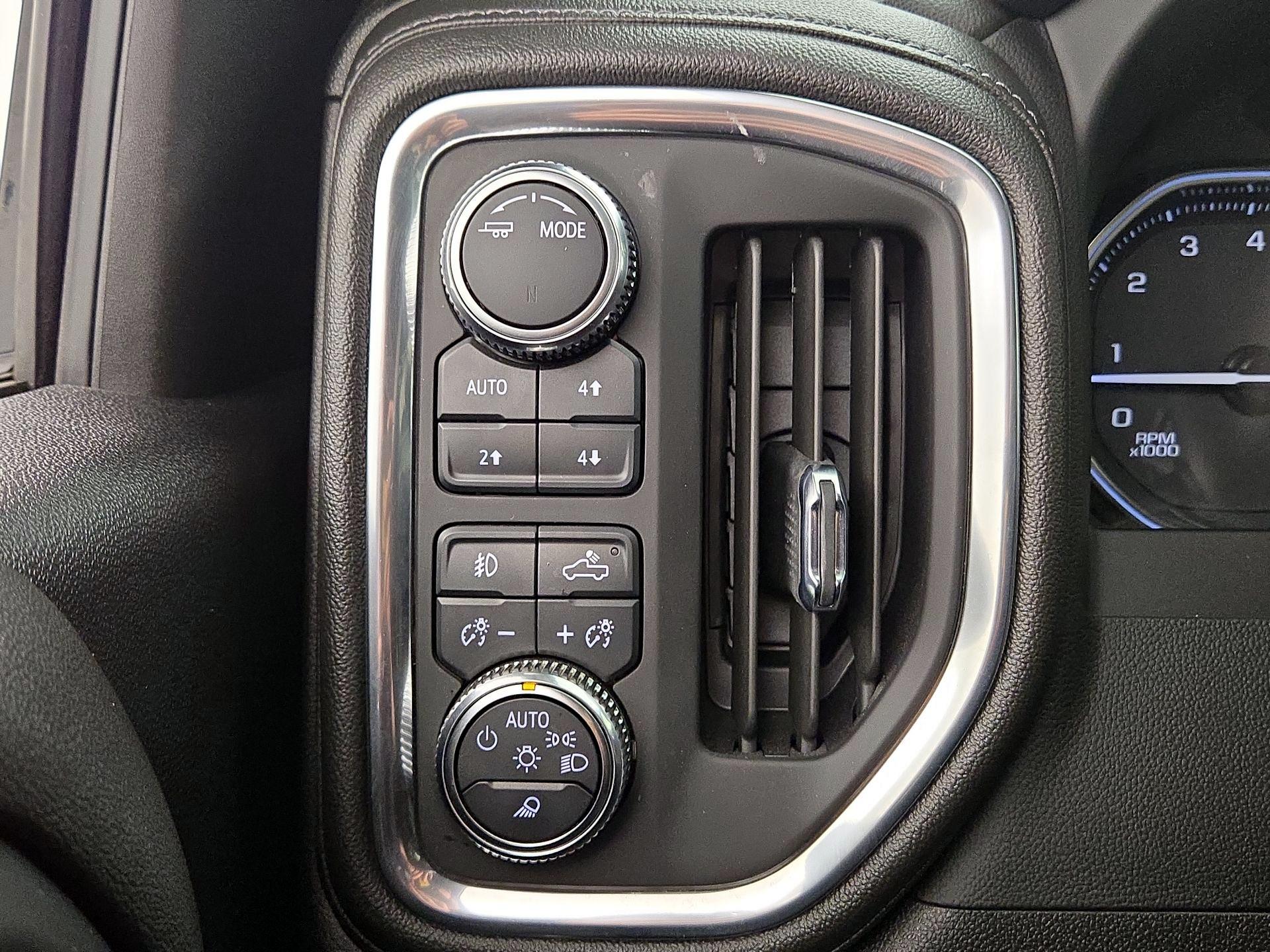 Thumbnail: 2022 GMC Sierra 3500 - 13