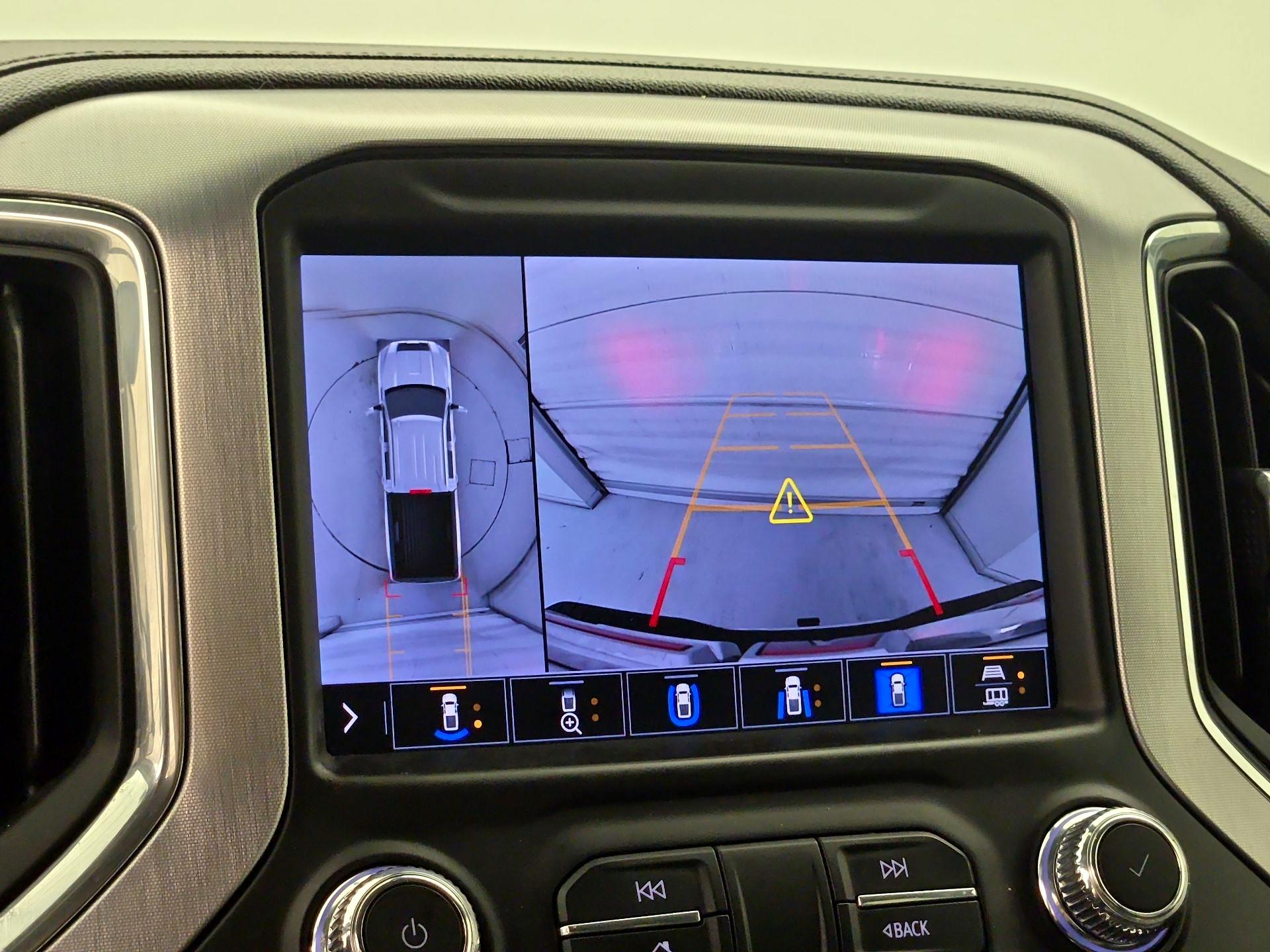 Thumbnail: 2022 GMC Sierra 3500 - 15