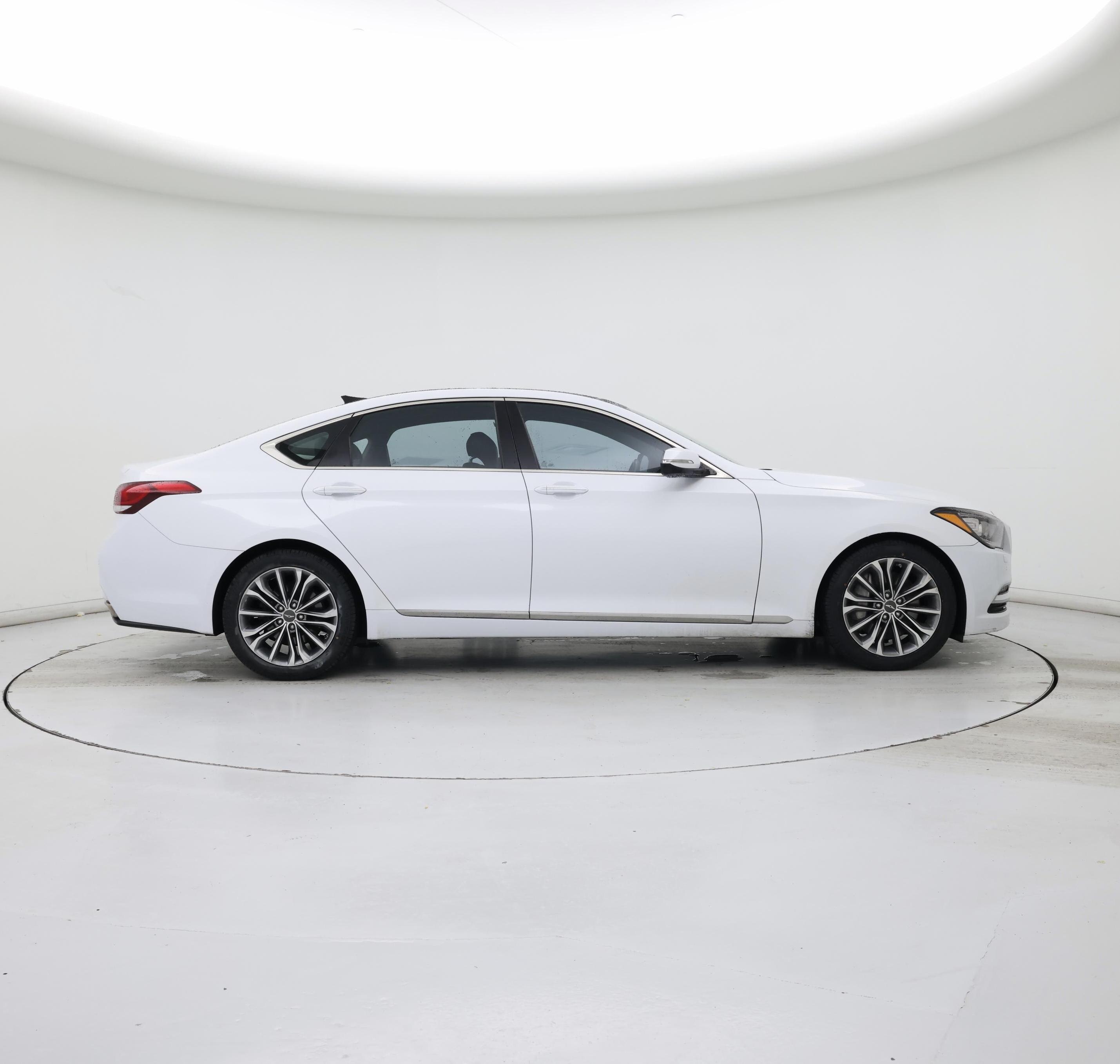 Thumbnail: 2015 Hyundai Genesis - 7