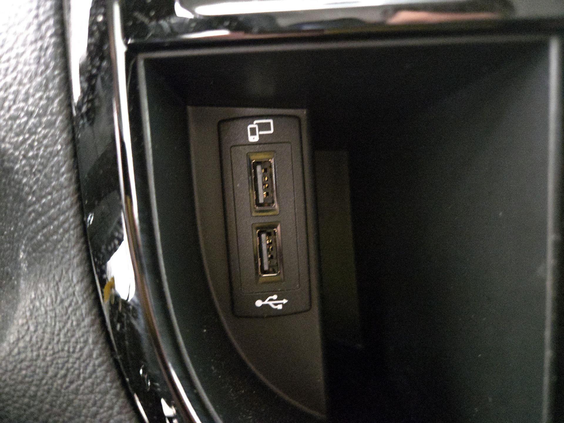 Thumbnail: 2023 Mercedes-Benz Metris - 19