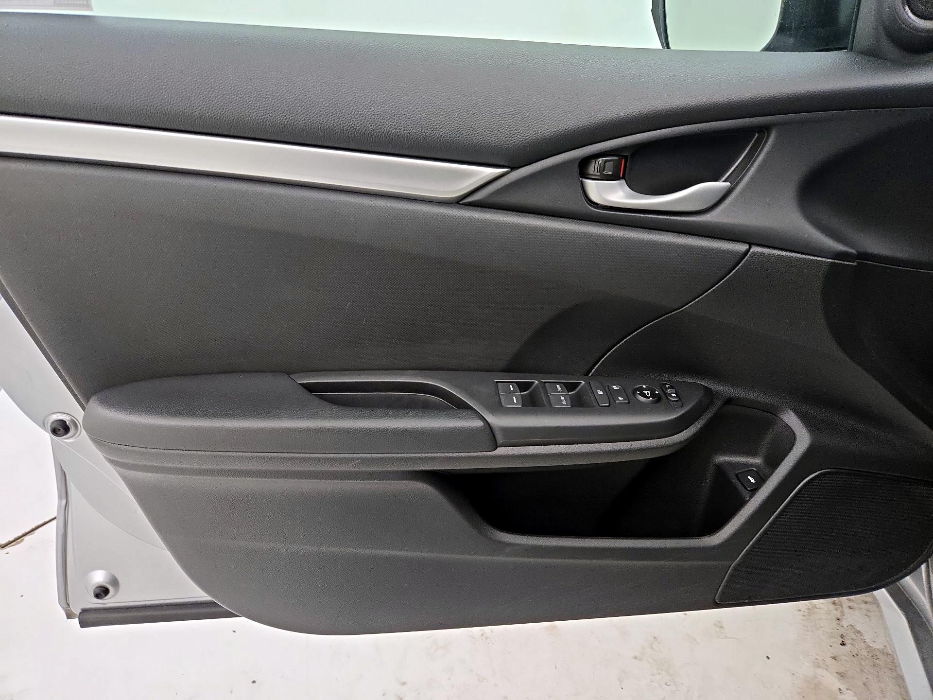 Thumbnail: 2020 Honda Civic - 12