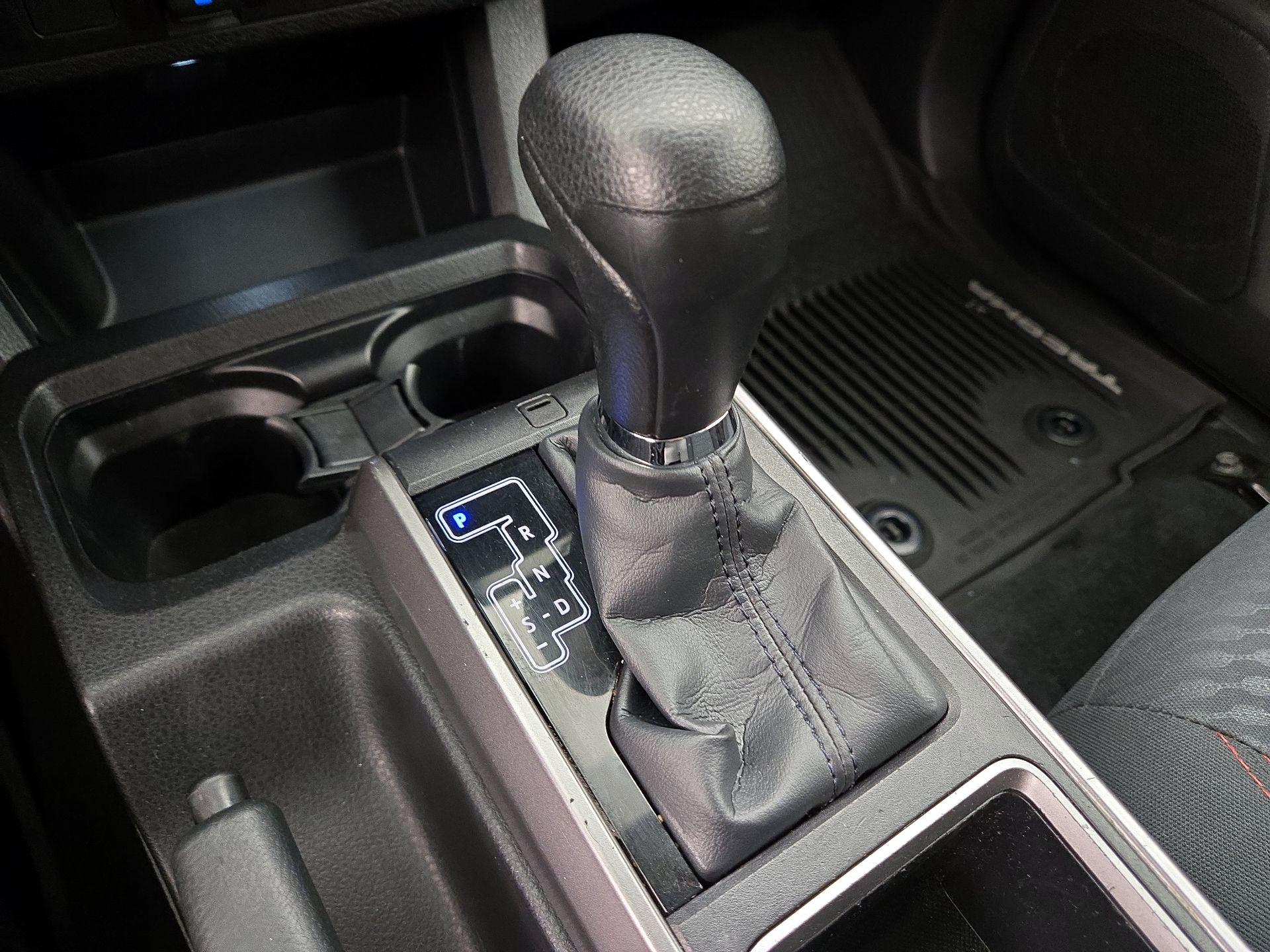 Thumbnail: 2023 Toyota Tacoma - 17