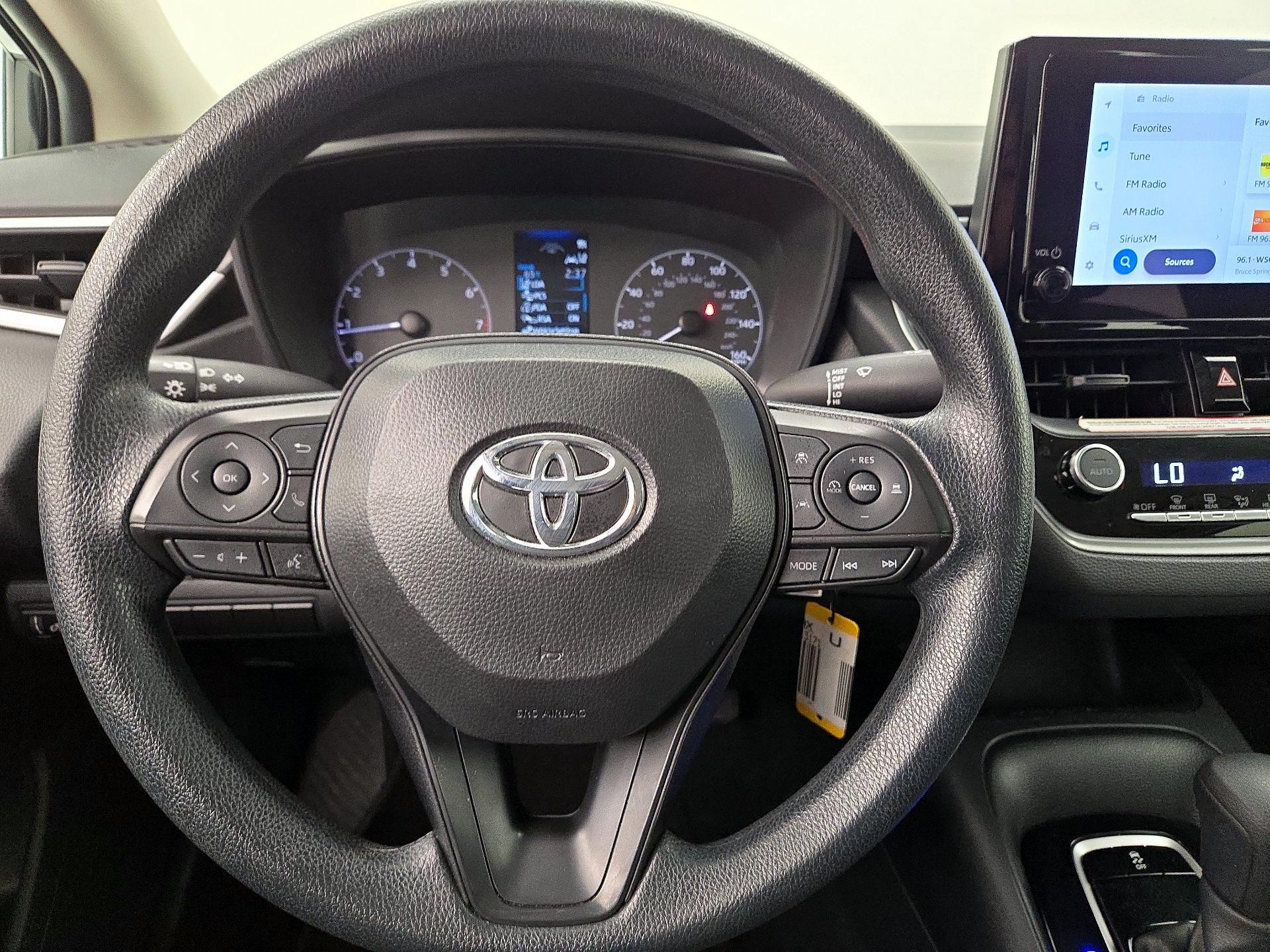 Thumbnail: 2024 Toyota Corolla - 10