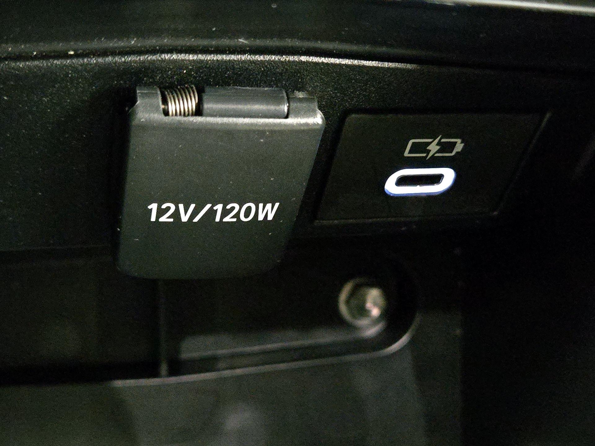 Thumbnail: 2024 Toyota Corolla - 17