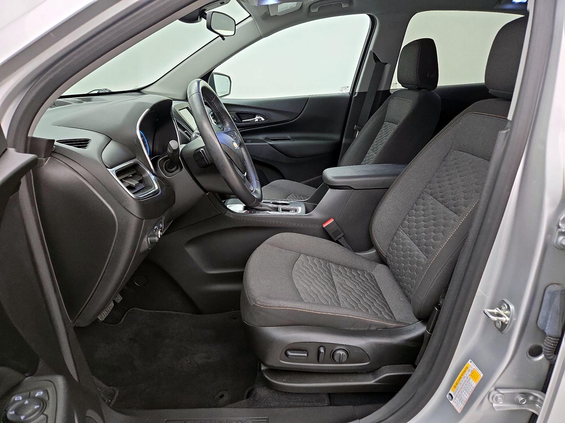 Thumbnail: 2021 Chevrolet Equinox - 11