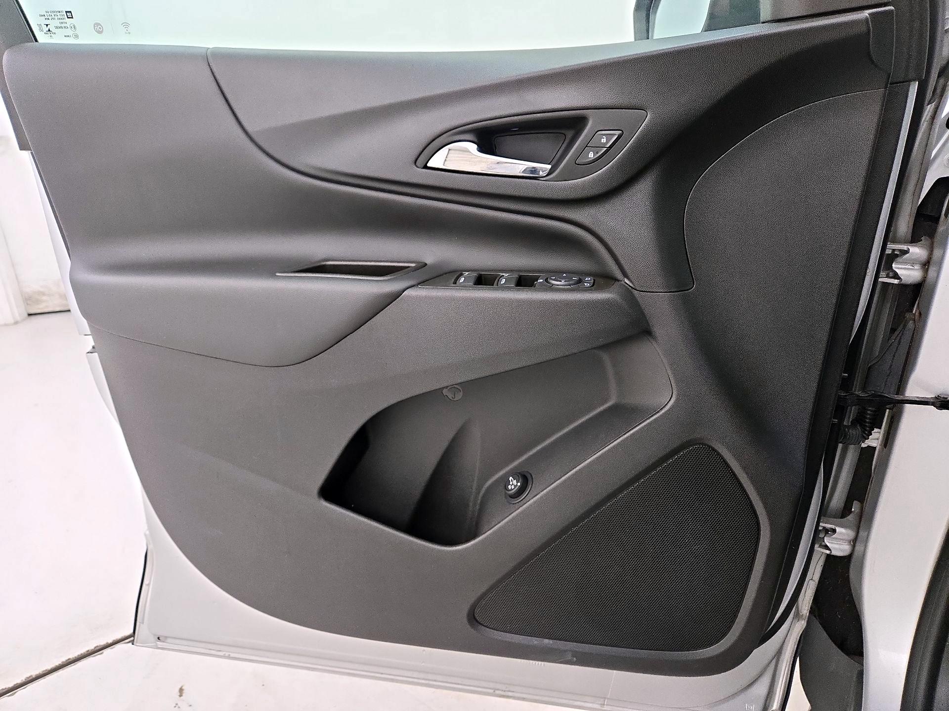 Thumbnail: 2021 Chevrolet Equinox - 12