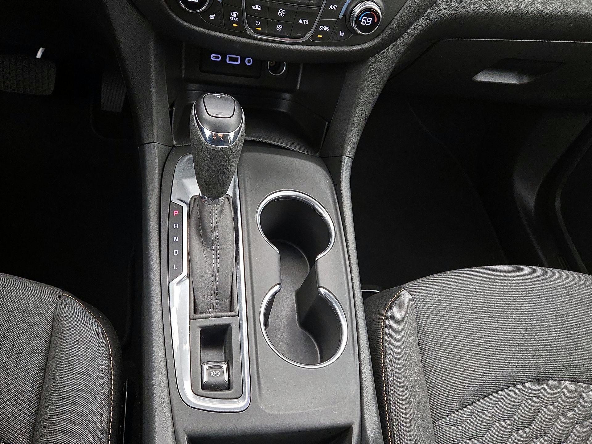 Thumbnail: 2021 Chevrolet Equinox - 17