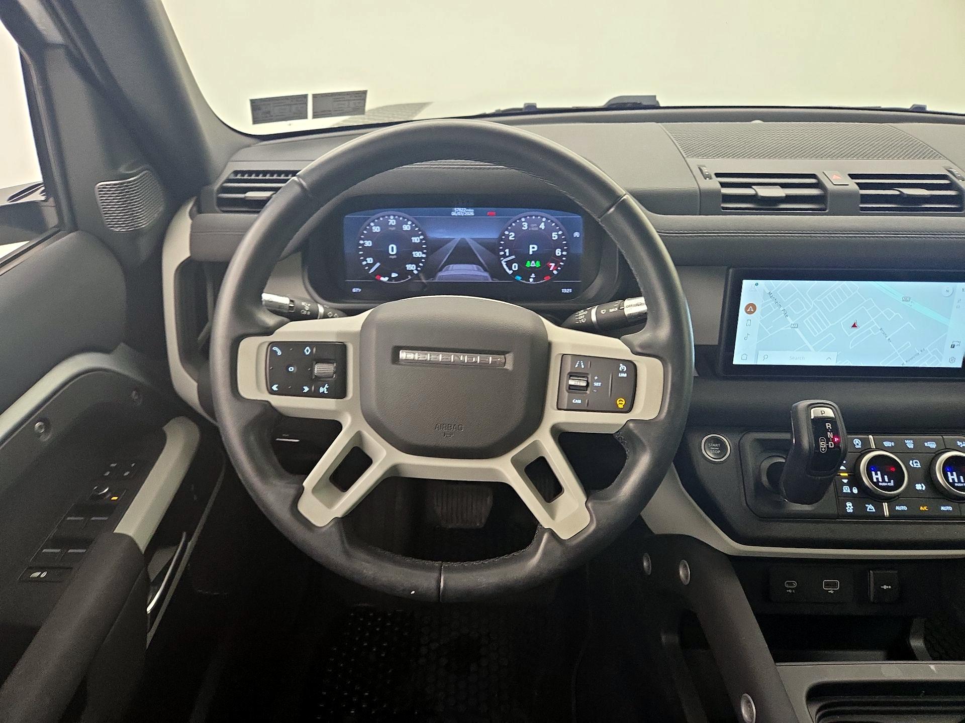 Thumbnail: 2020 Land Rover Defender - 10