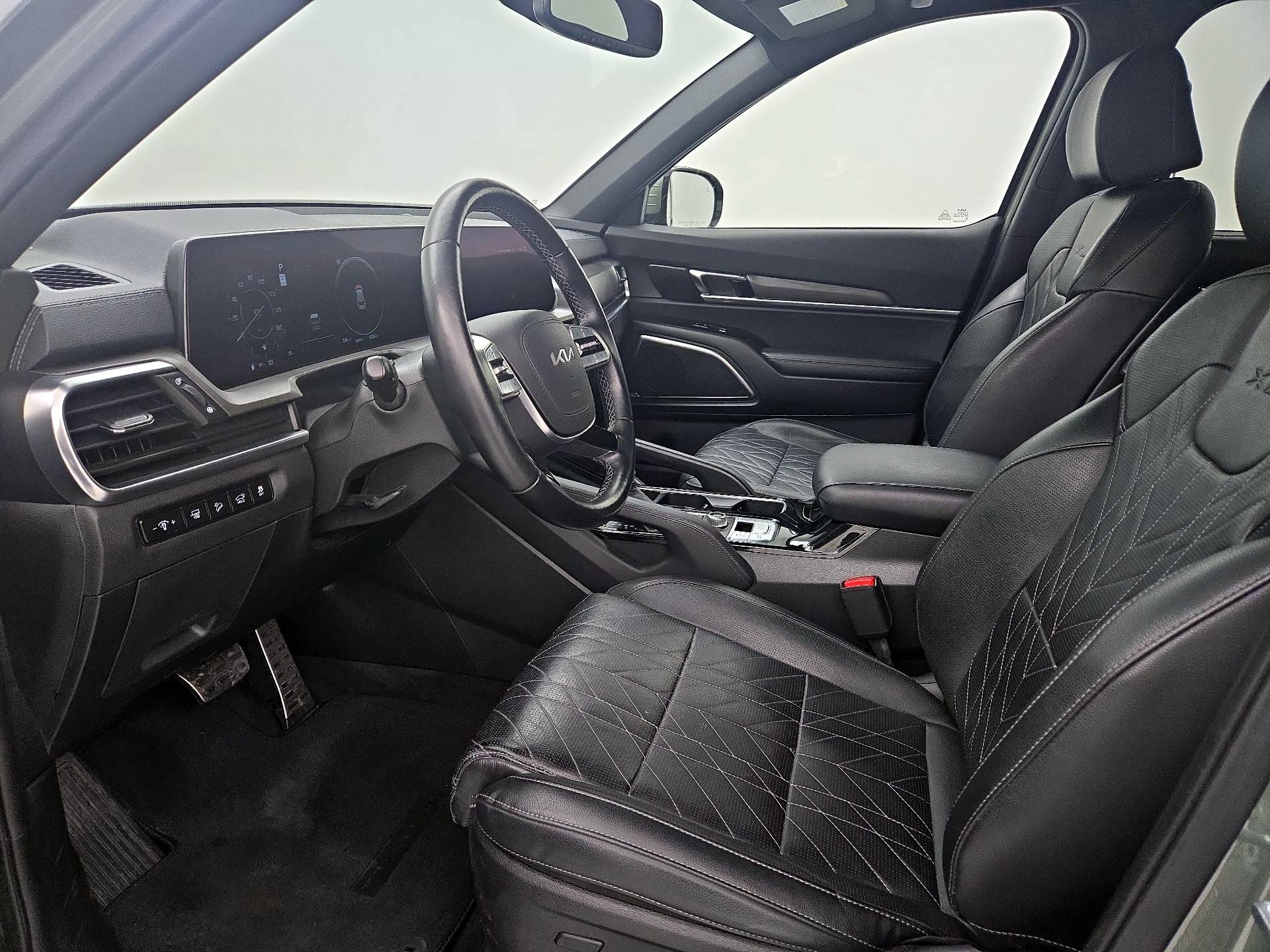 Thumbnail: 2023 Kia Telluride - 11