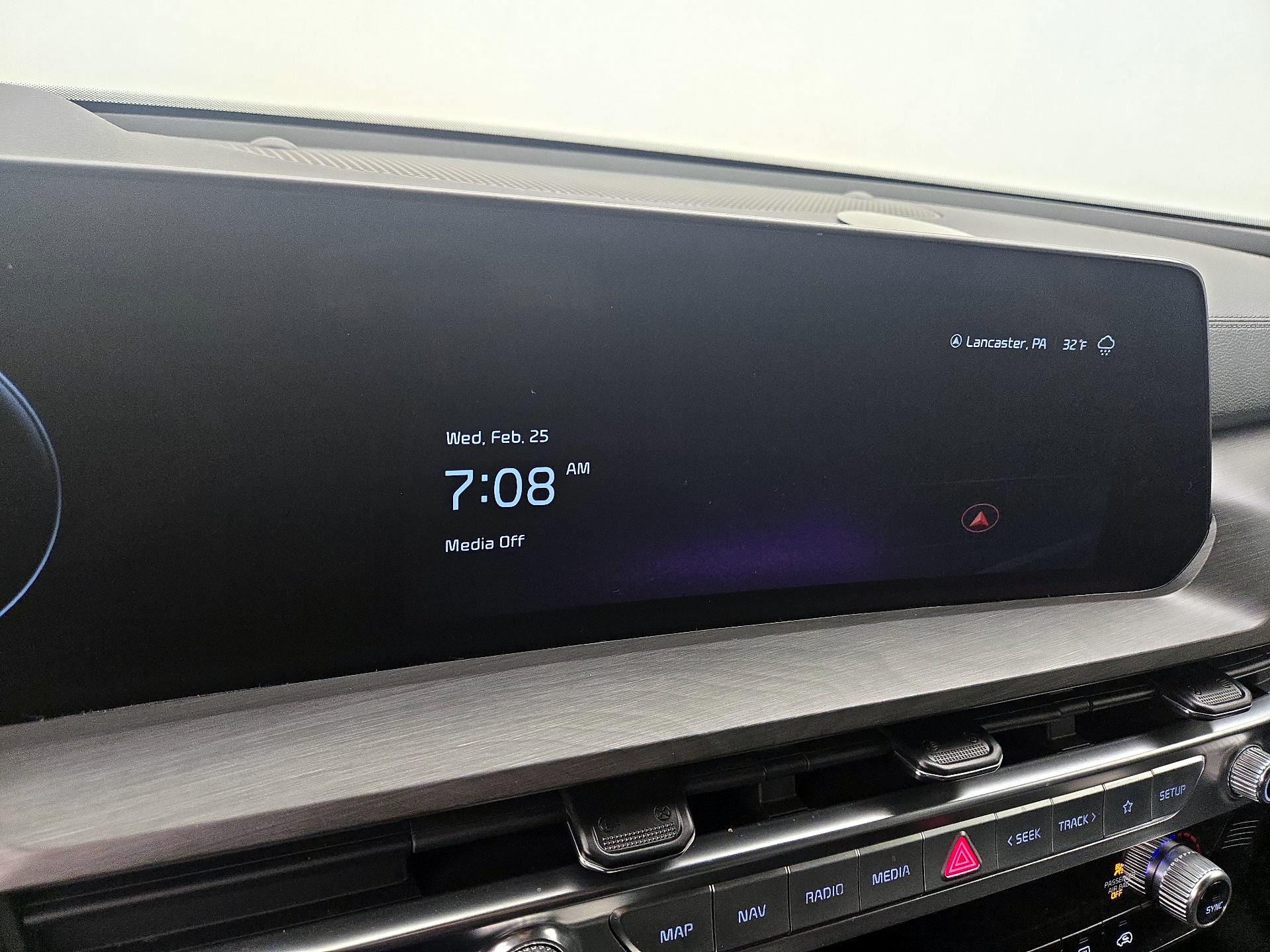 Thumbnail: 2023 Kia Telluride - 15