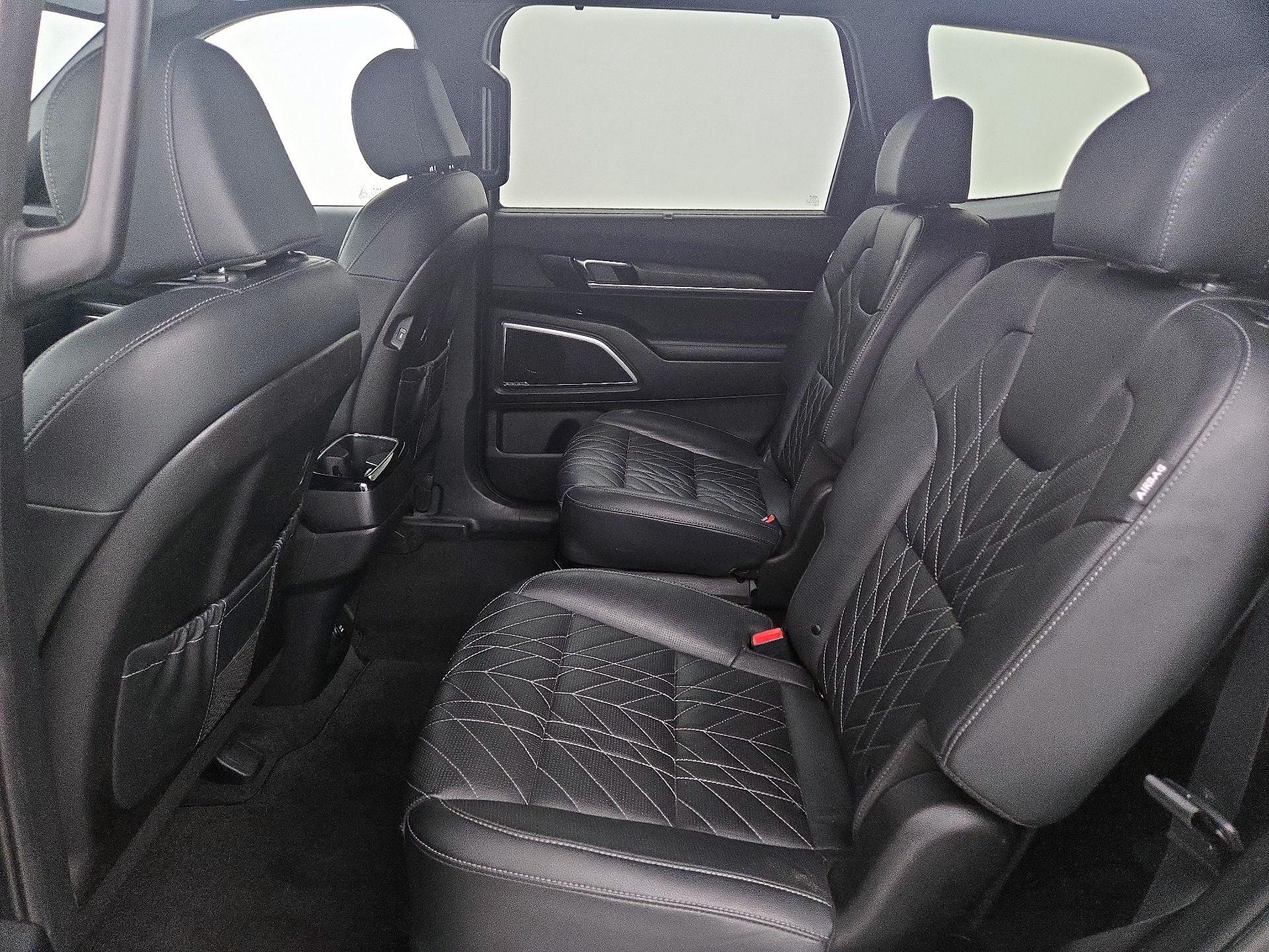 Thumbnail: 2023 Kia Telluride - 19