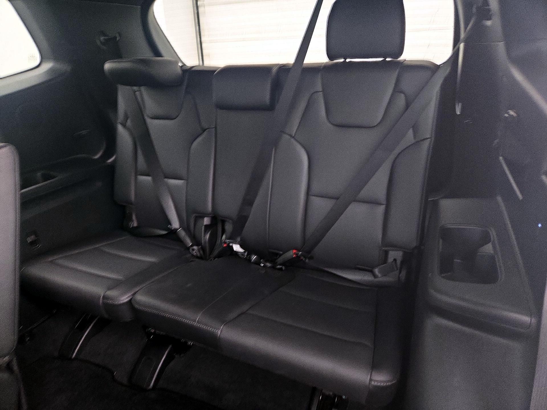 Thumbnail: 2023 Kia Telluride - 20