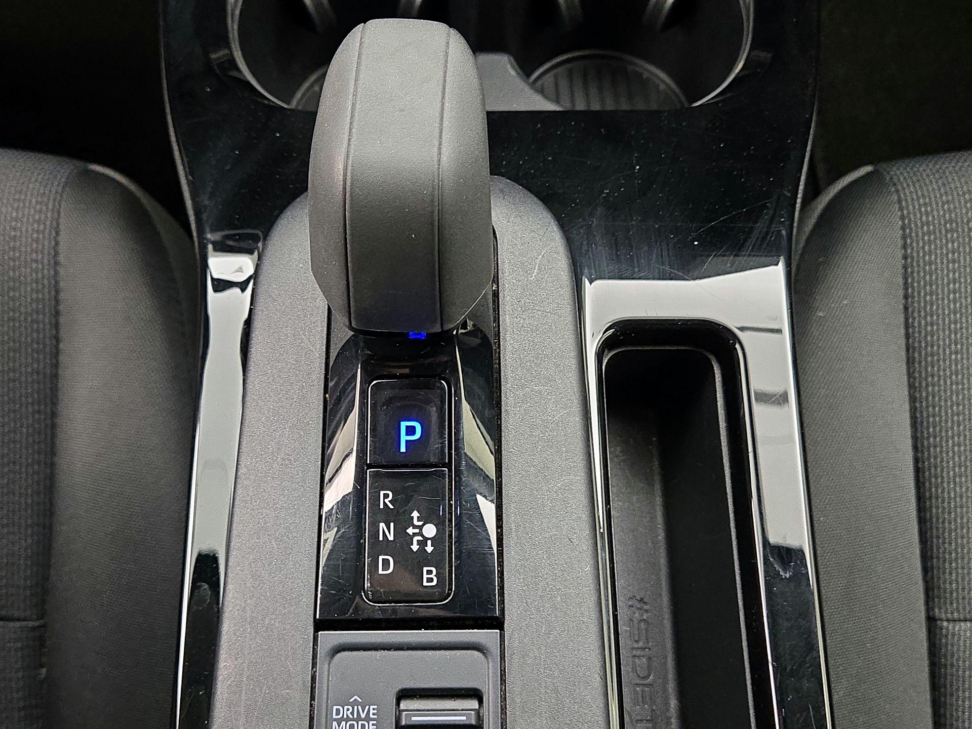 Thumbnail: 2024 Toyota Prius - 16