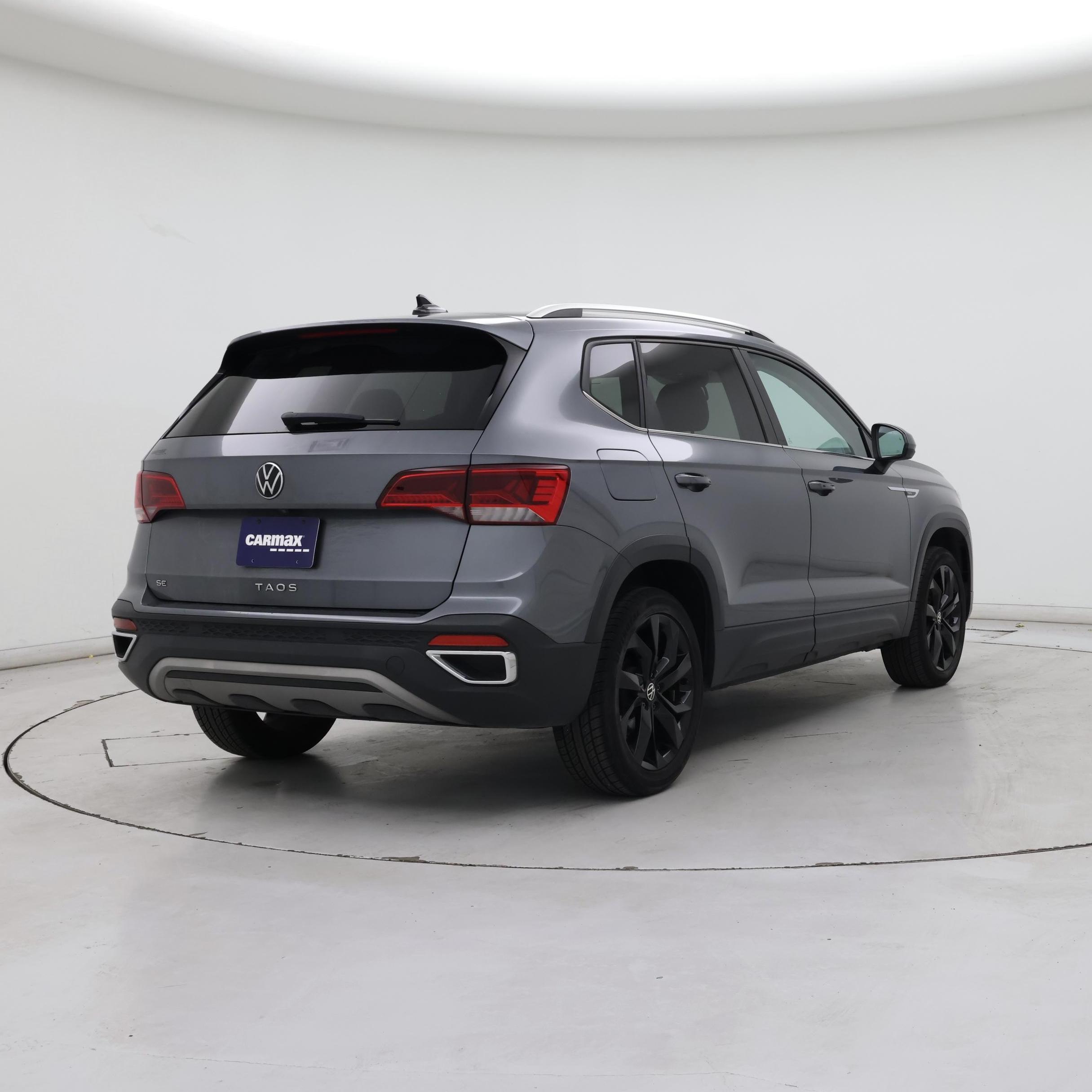 Thumbnail: 2022 Volkswagen Taos - 8