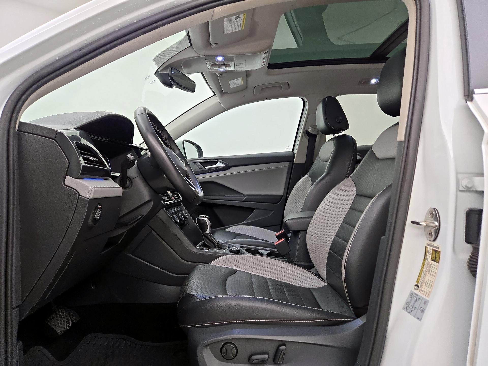 Thumbnail: 2022 Volkswagen Taos - 11