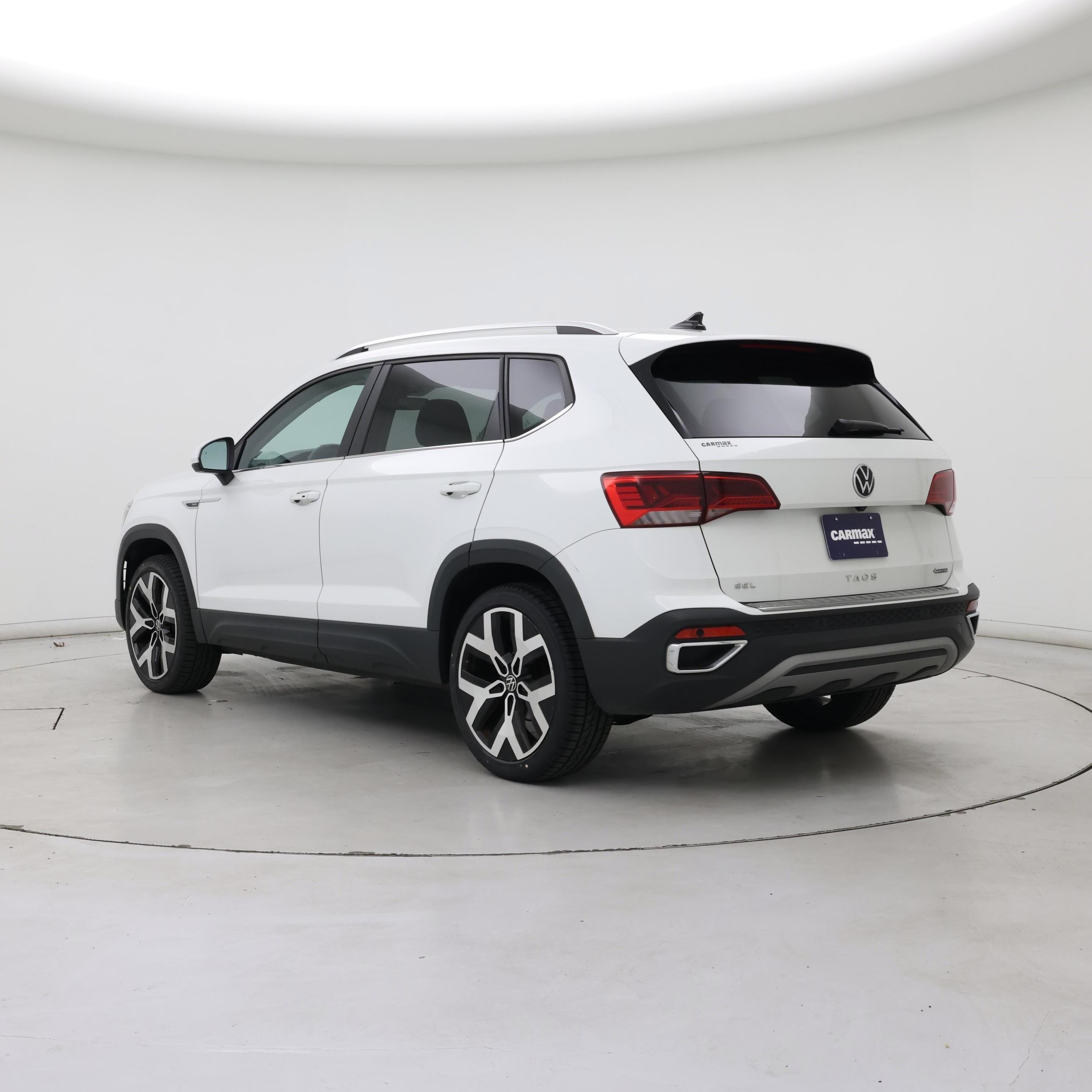 Thumbnail: 2022 Volkswagen Taos - 2