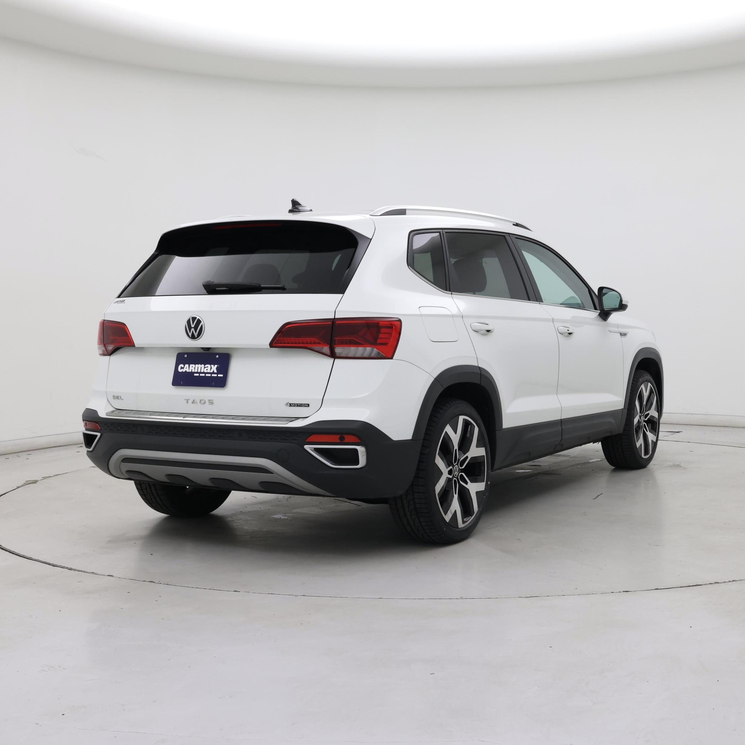 Thumbnail: 2022 Volkswagen Taos - 8