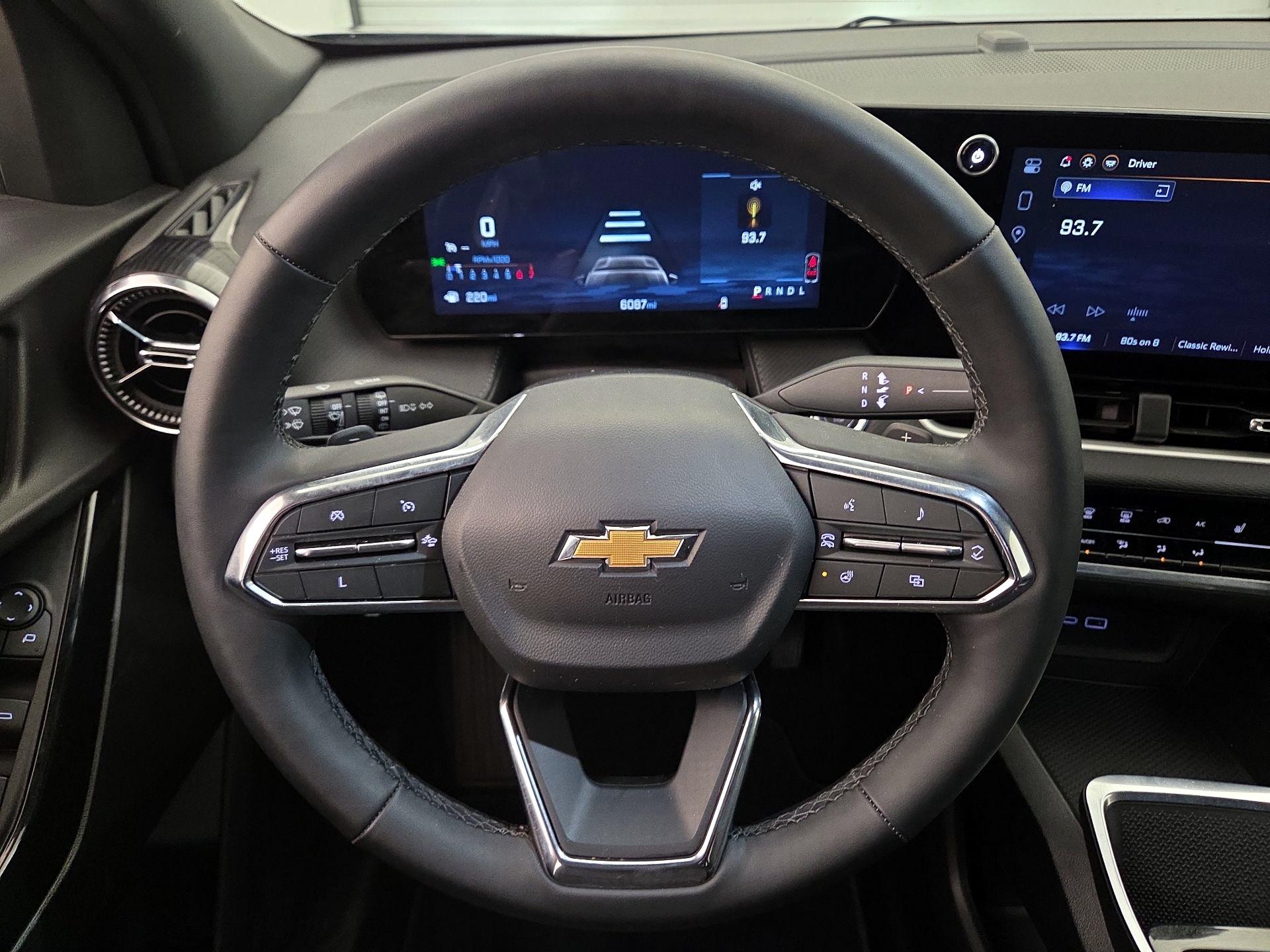 Thumbnail: 2025 Chevrolet Equinox - 10