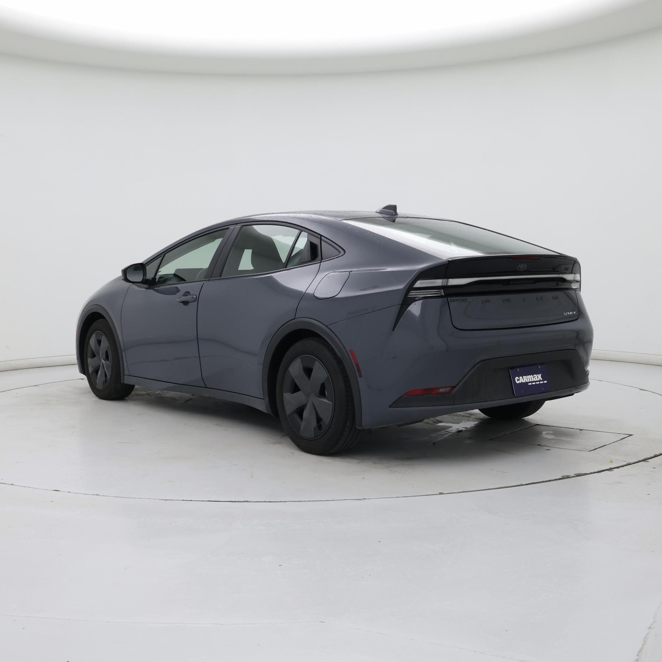 Thumbnail: 2025 Toyota Prius - 2