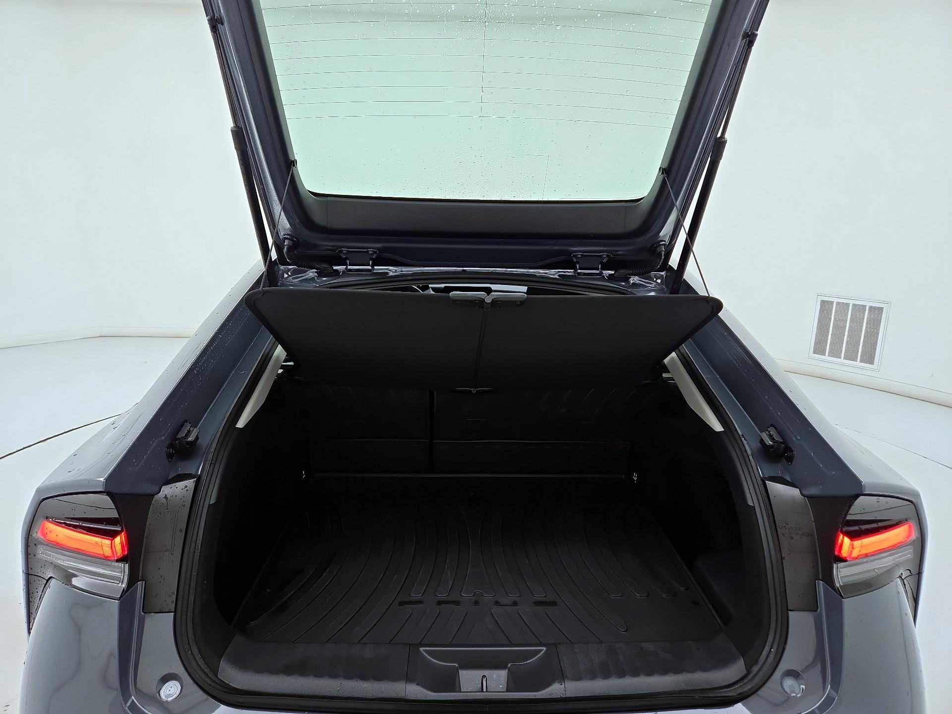 Thumbnail: 2025 Toyota Prius - 19