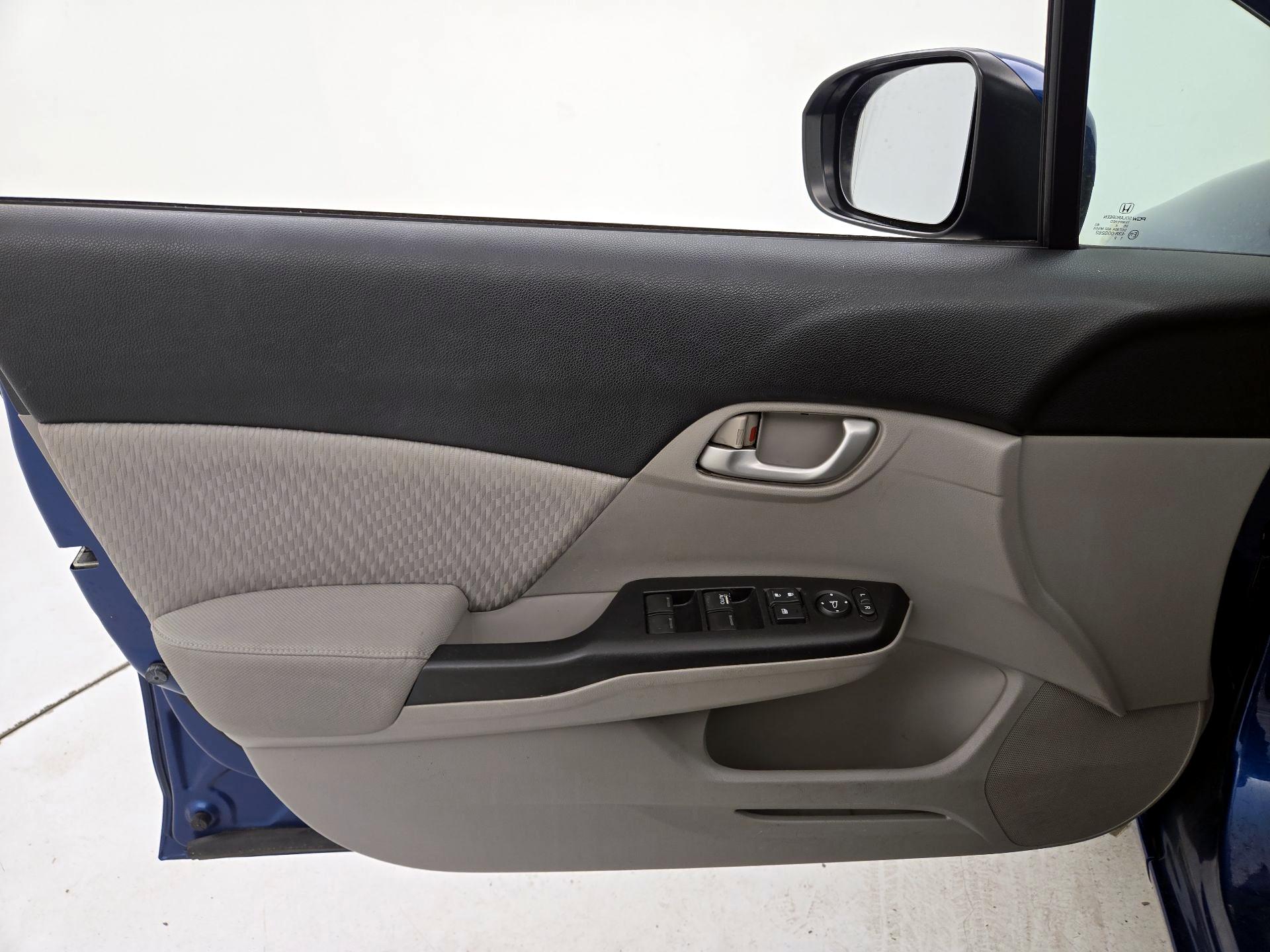 Thumbnail: 2014 Honda Civic - 12