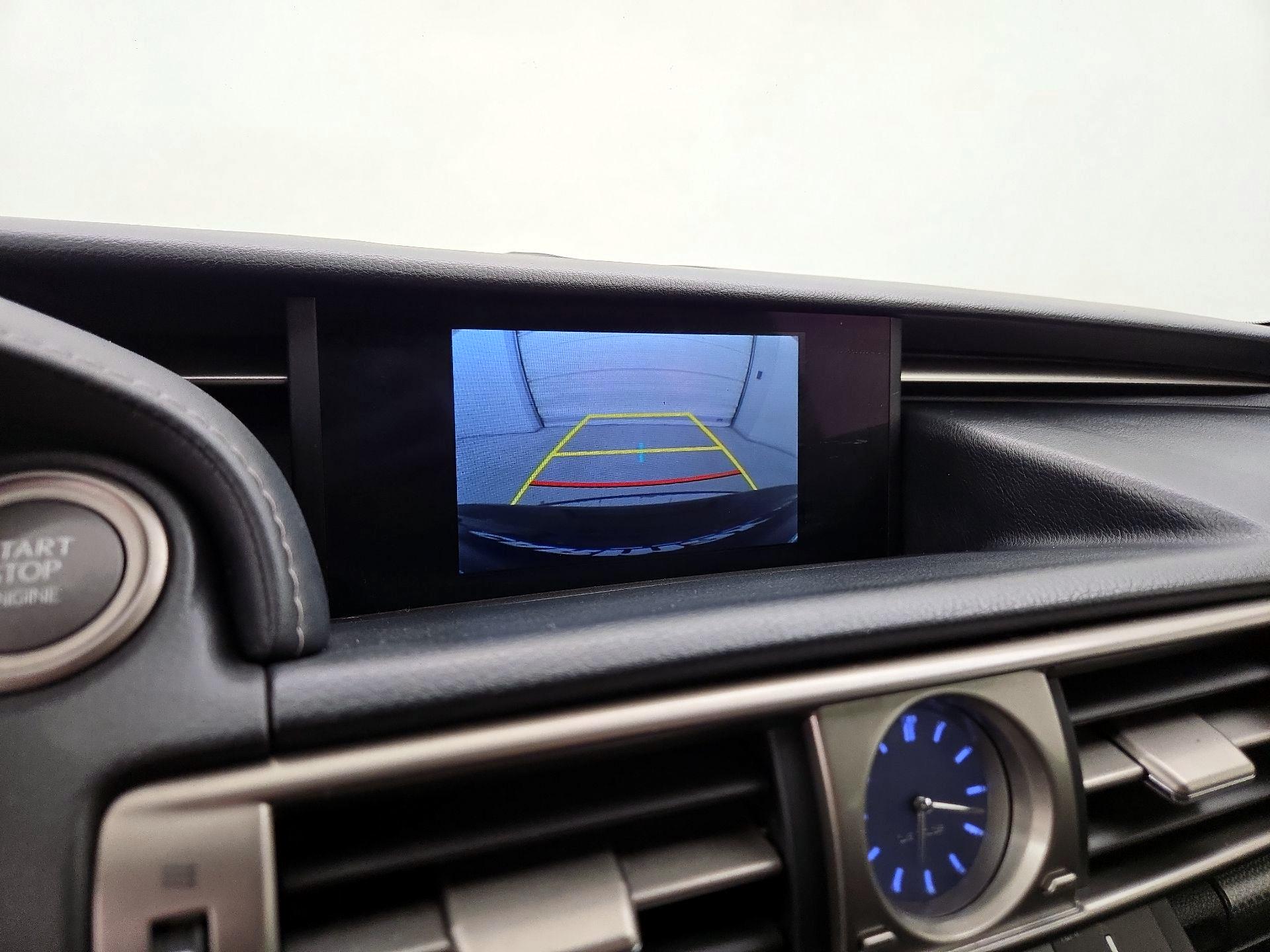 Thumbnail: 2016 Lexus IS - 14